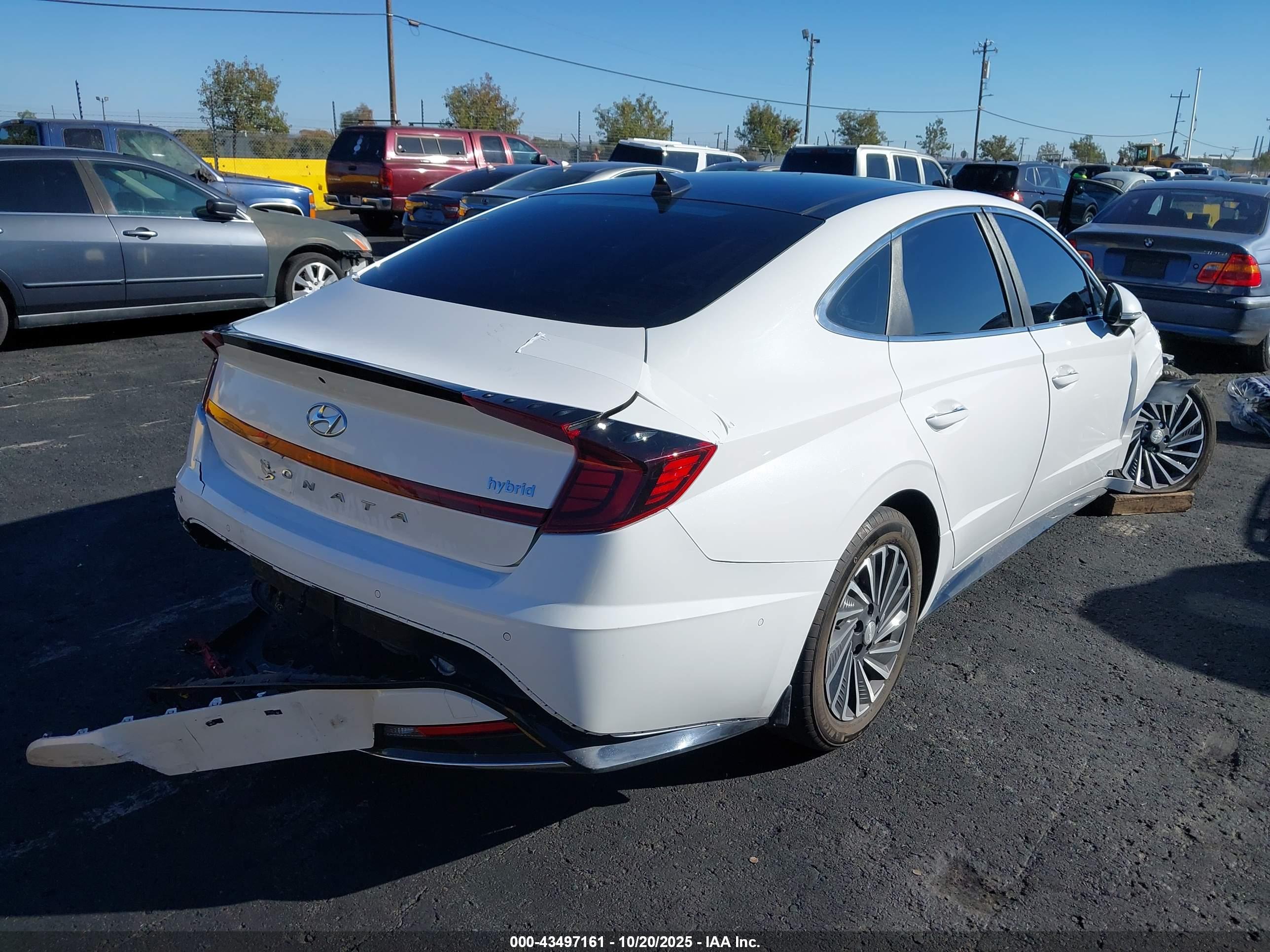 HYUNDAI SONATA image 4