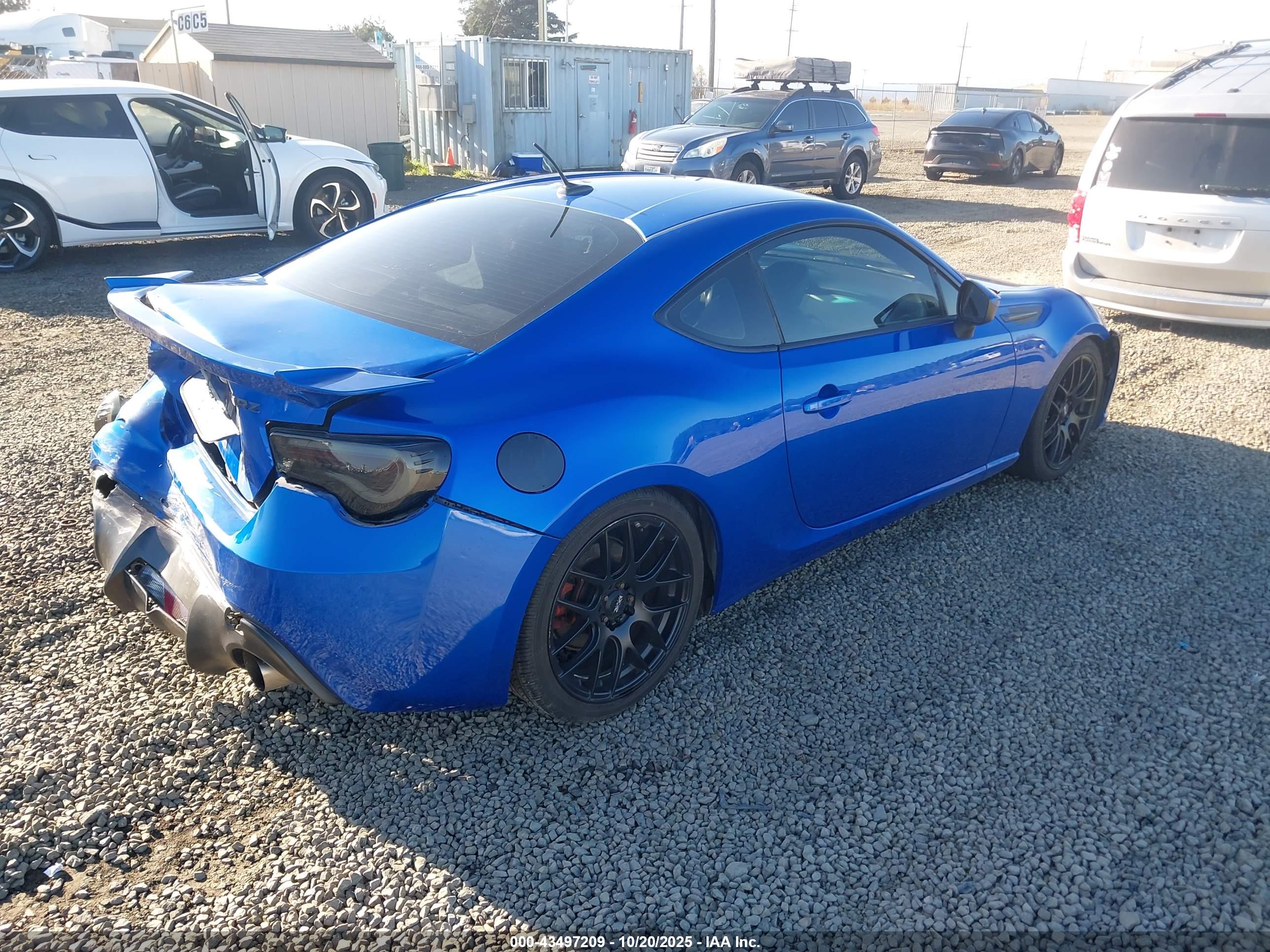 SUBARU BRZ image 4