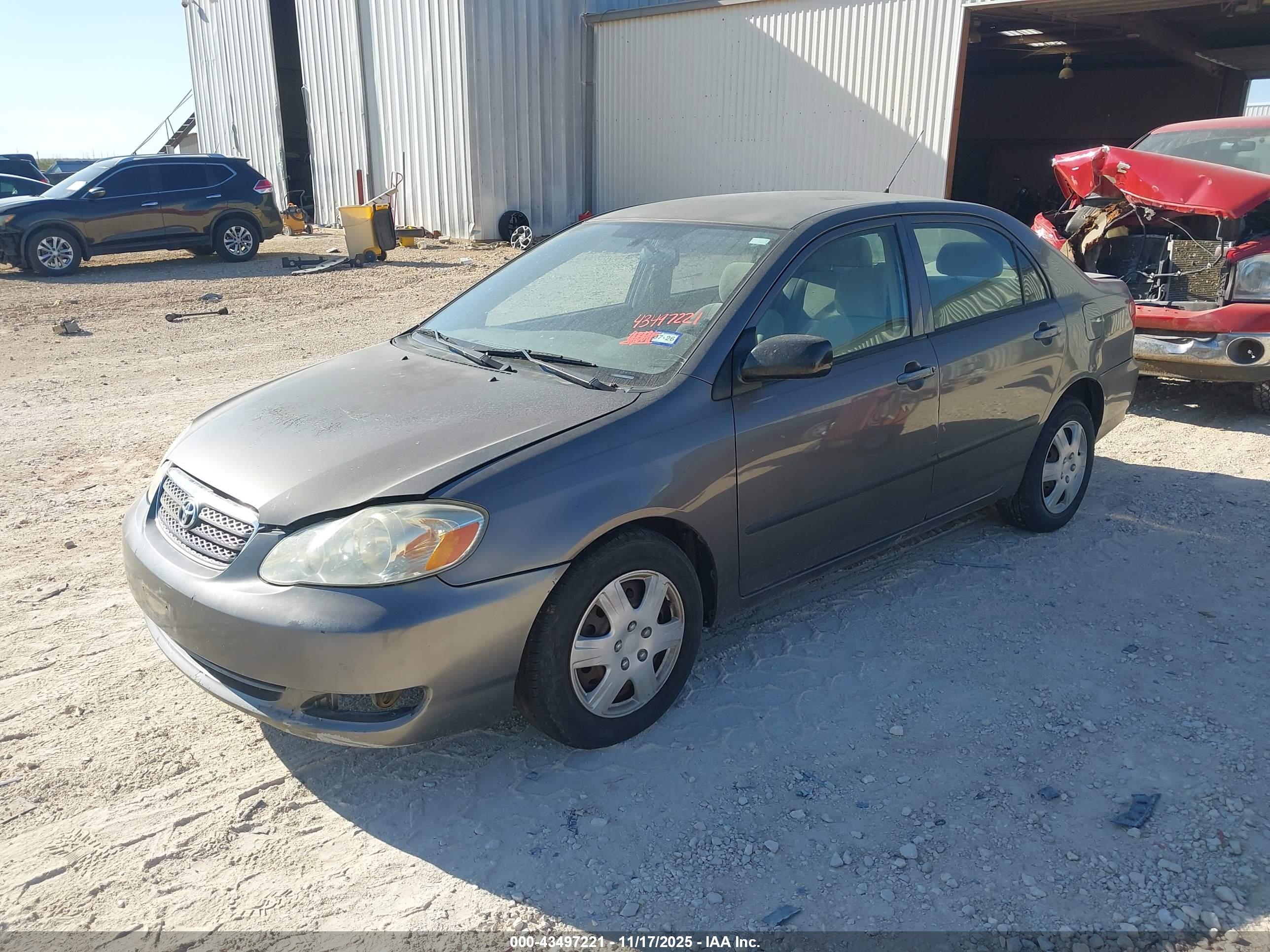 TOYOTA COROLLA image 2