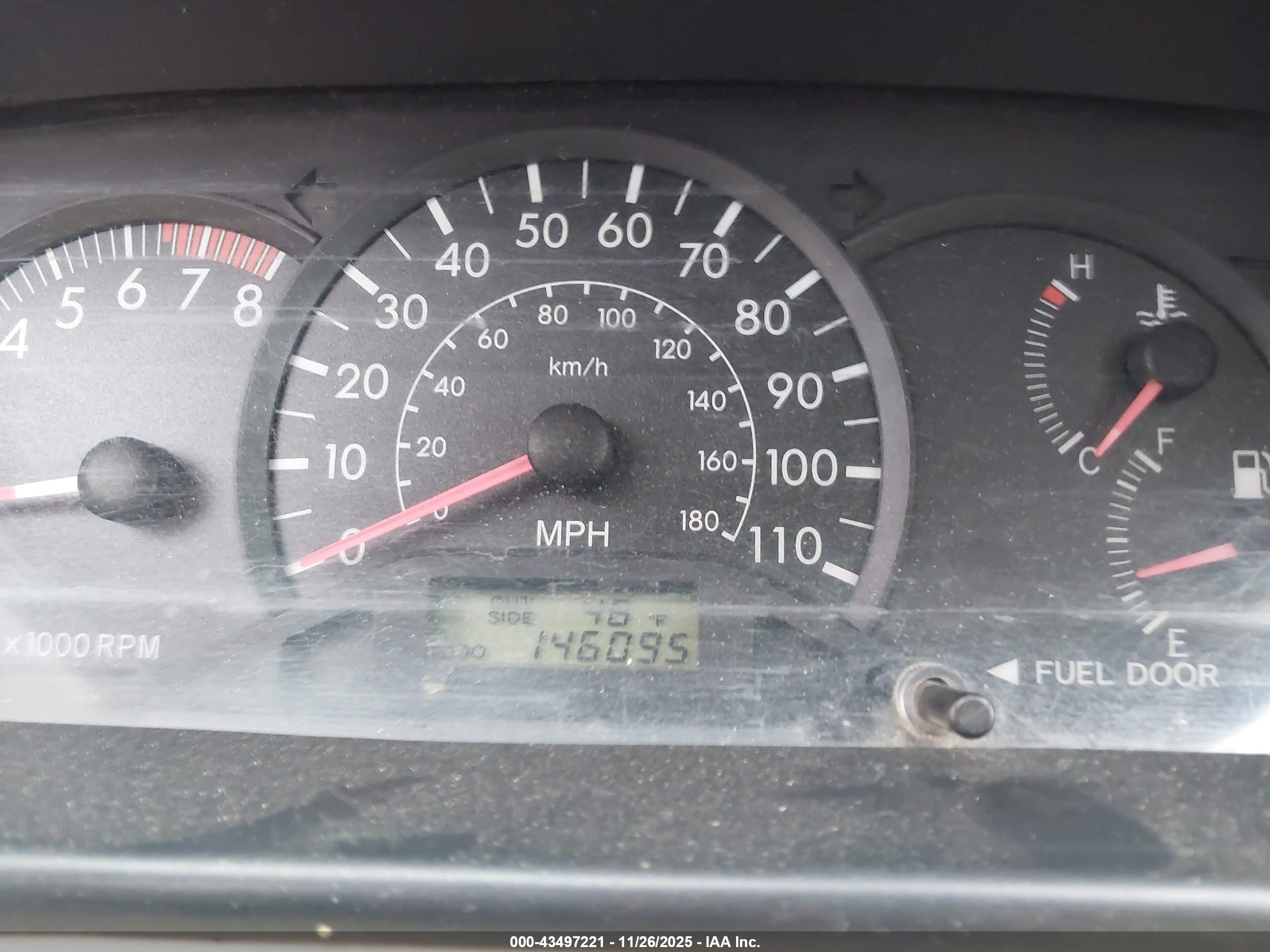 TOYOTA COROLLA image 7