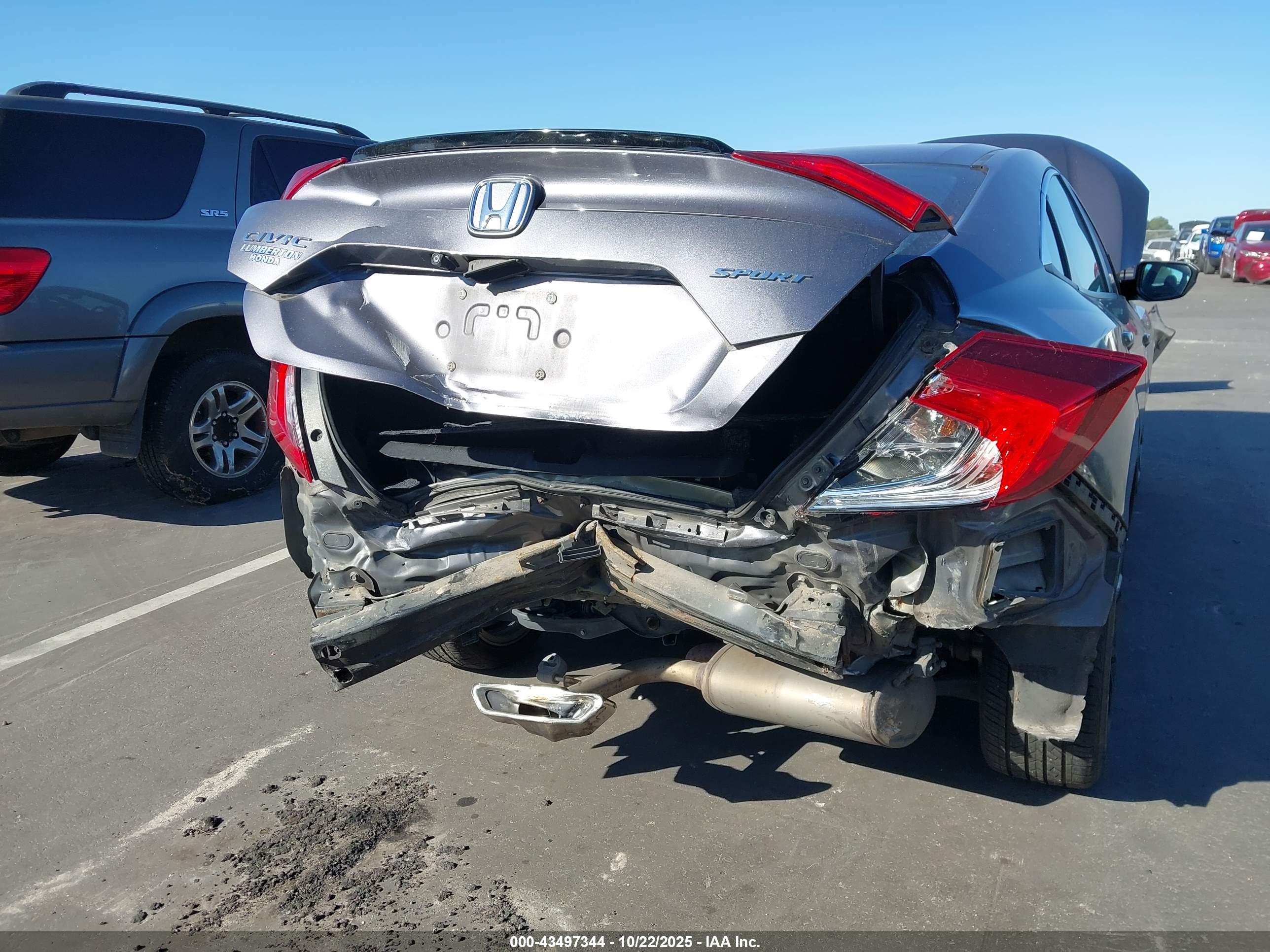 HONDA CIVIC image 6