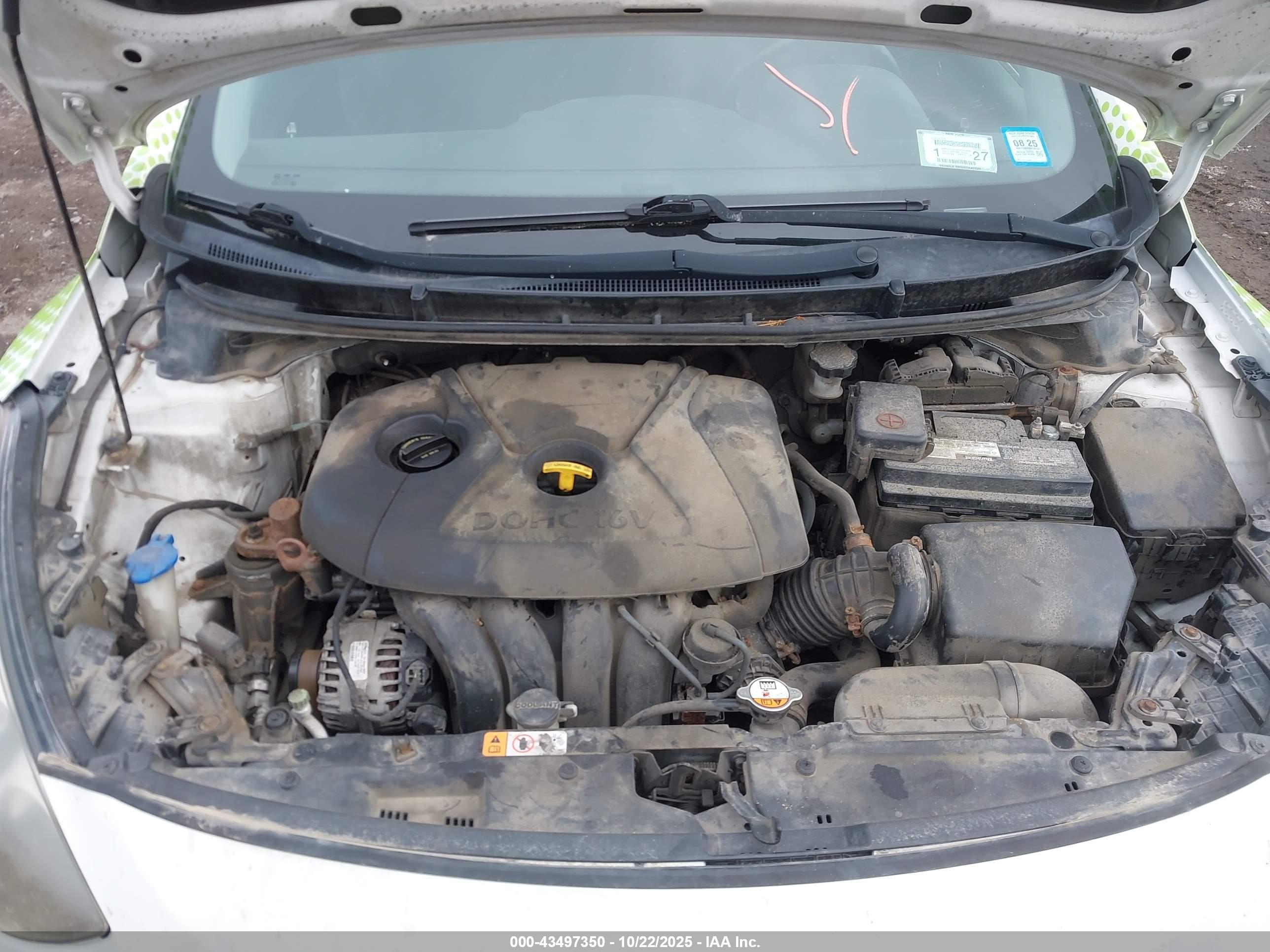 HYUNDAI ELANTRA image 10