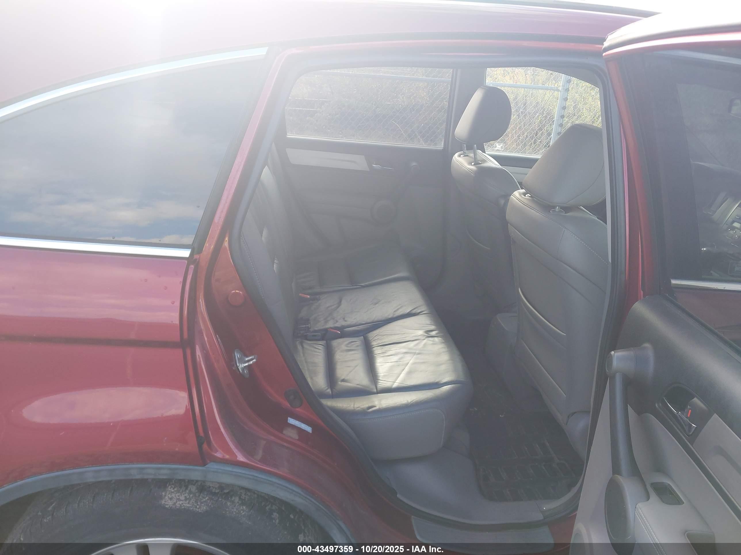 HONDA CR-V image 8