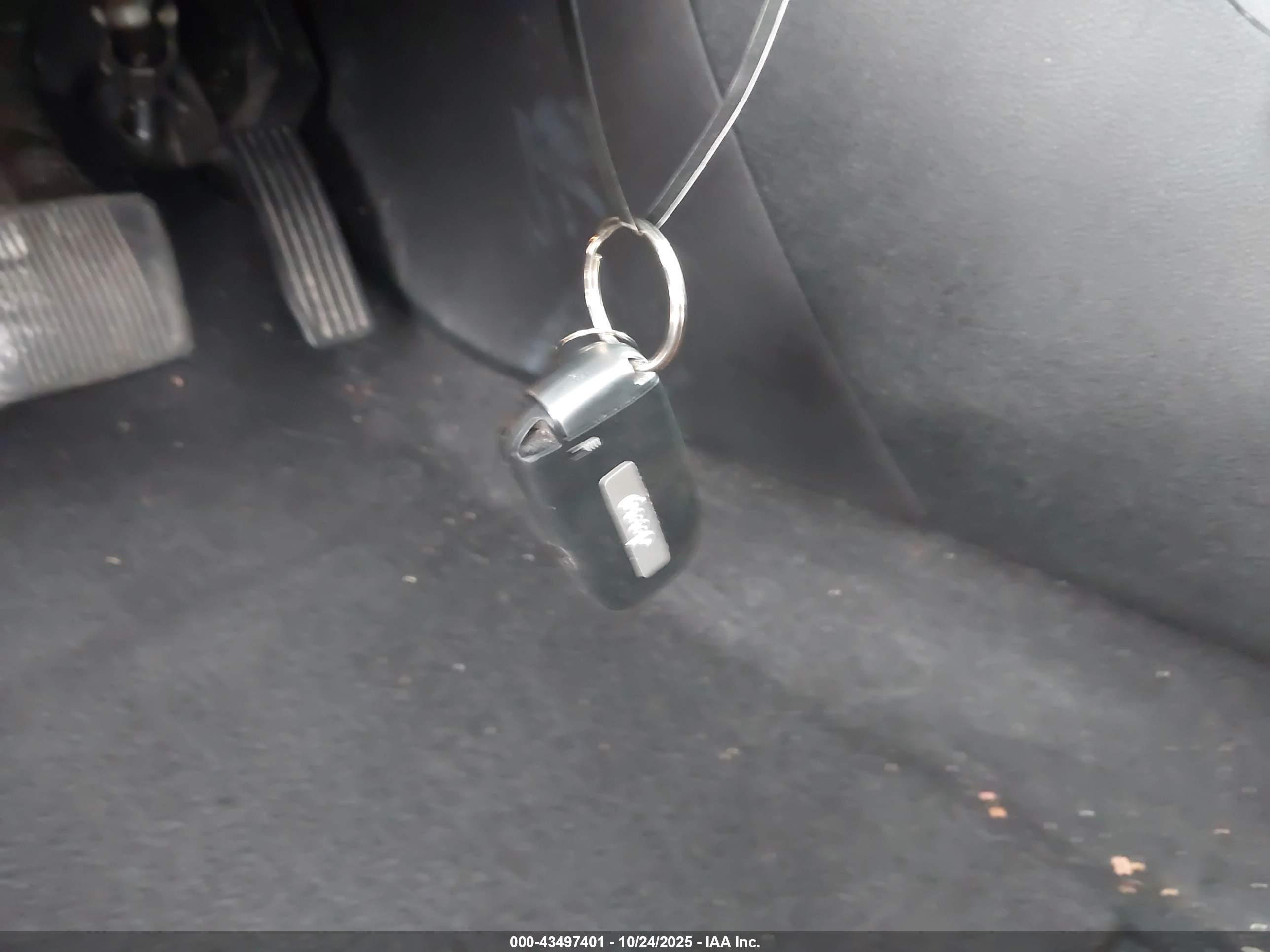 JEEP CHEROKEE image 11