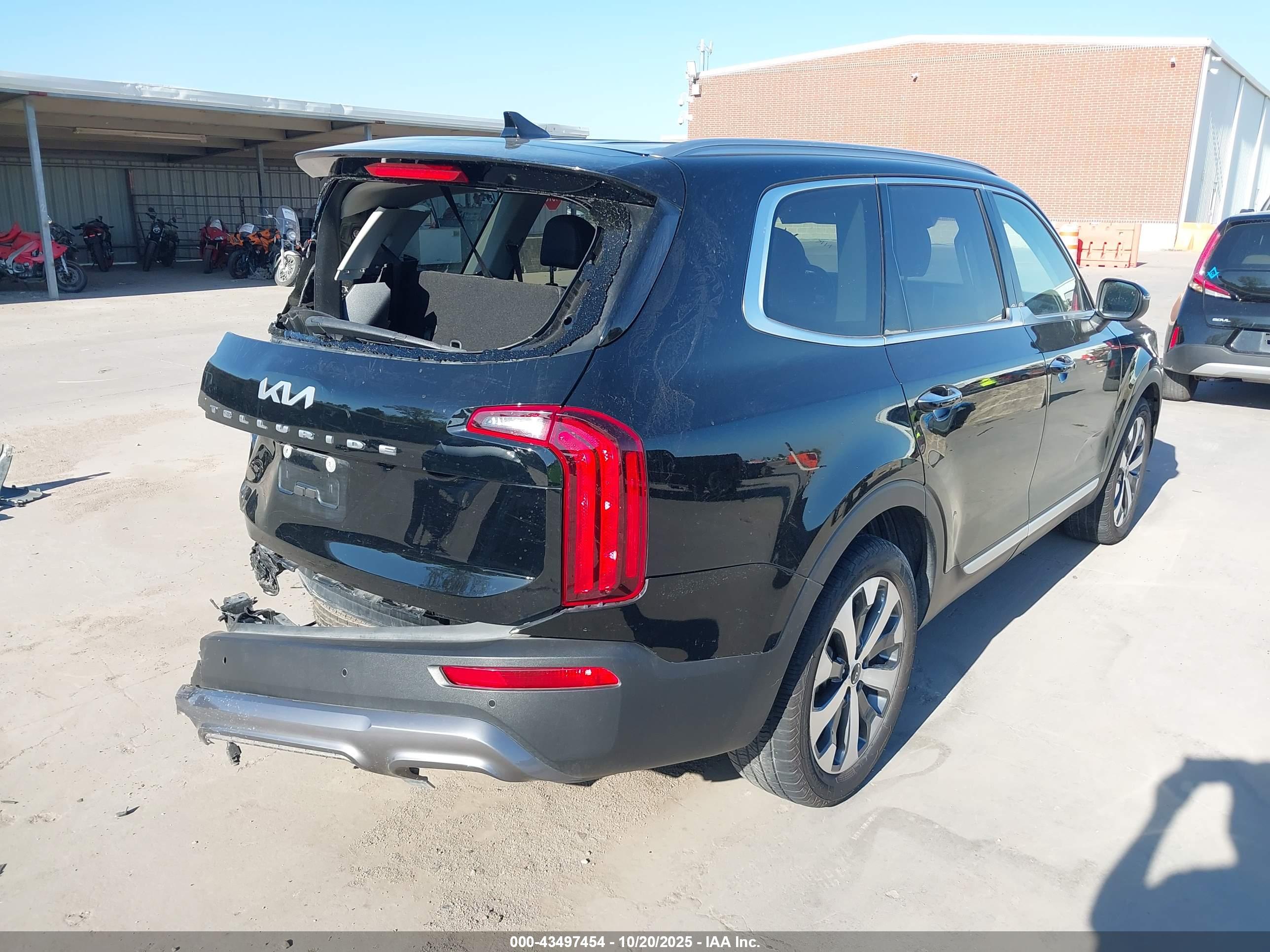 KIA TELLURIDE image 4