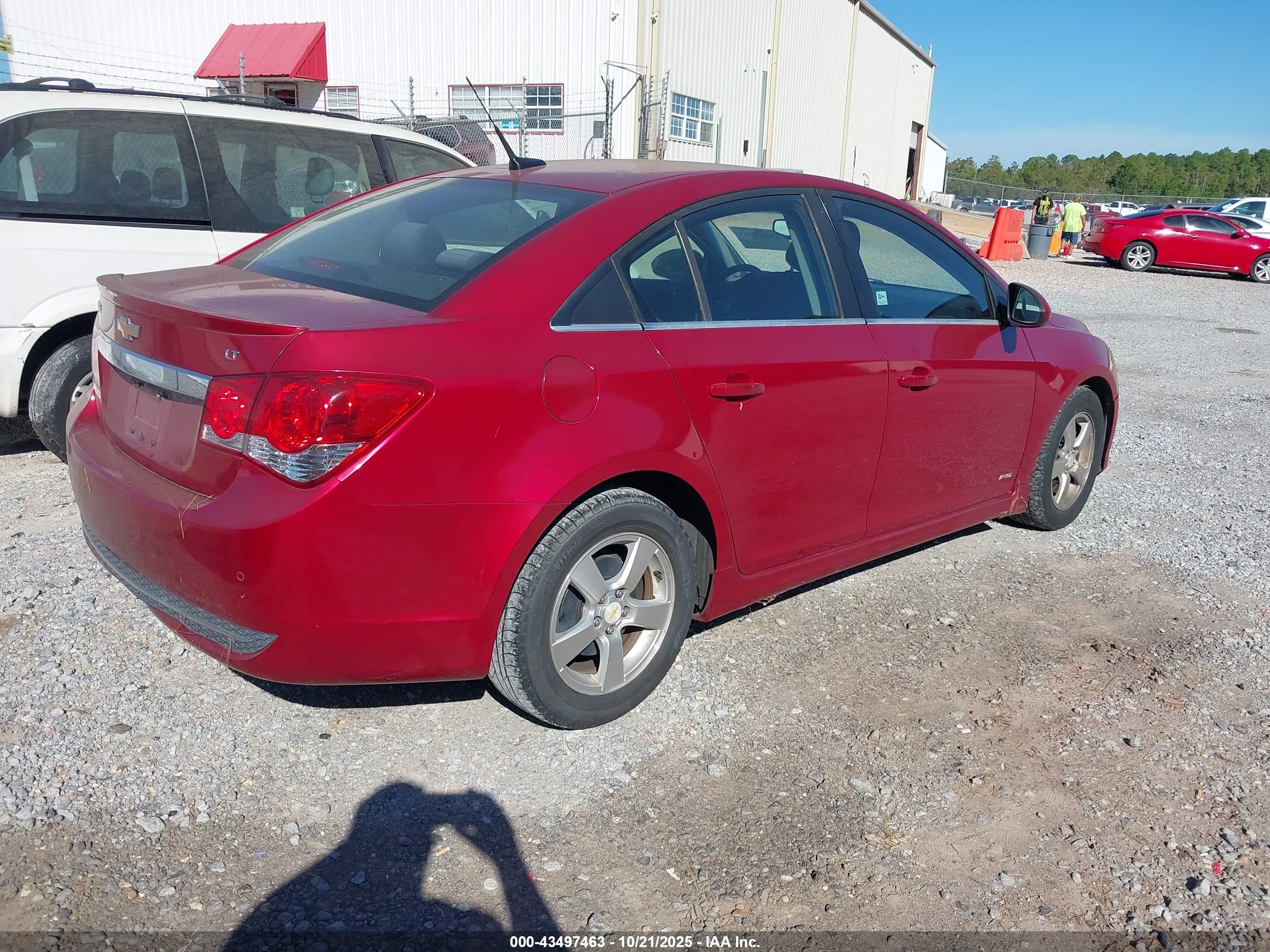 CHEVROLET CRUZE image 4