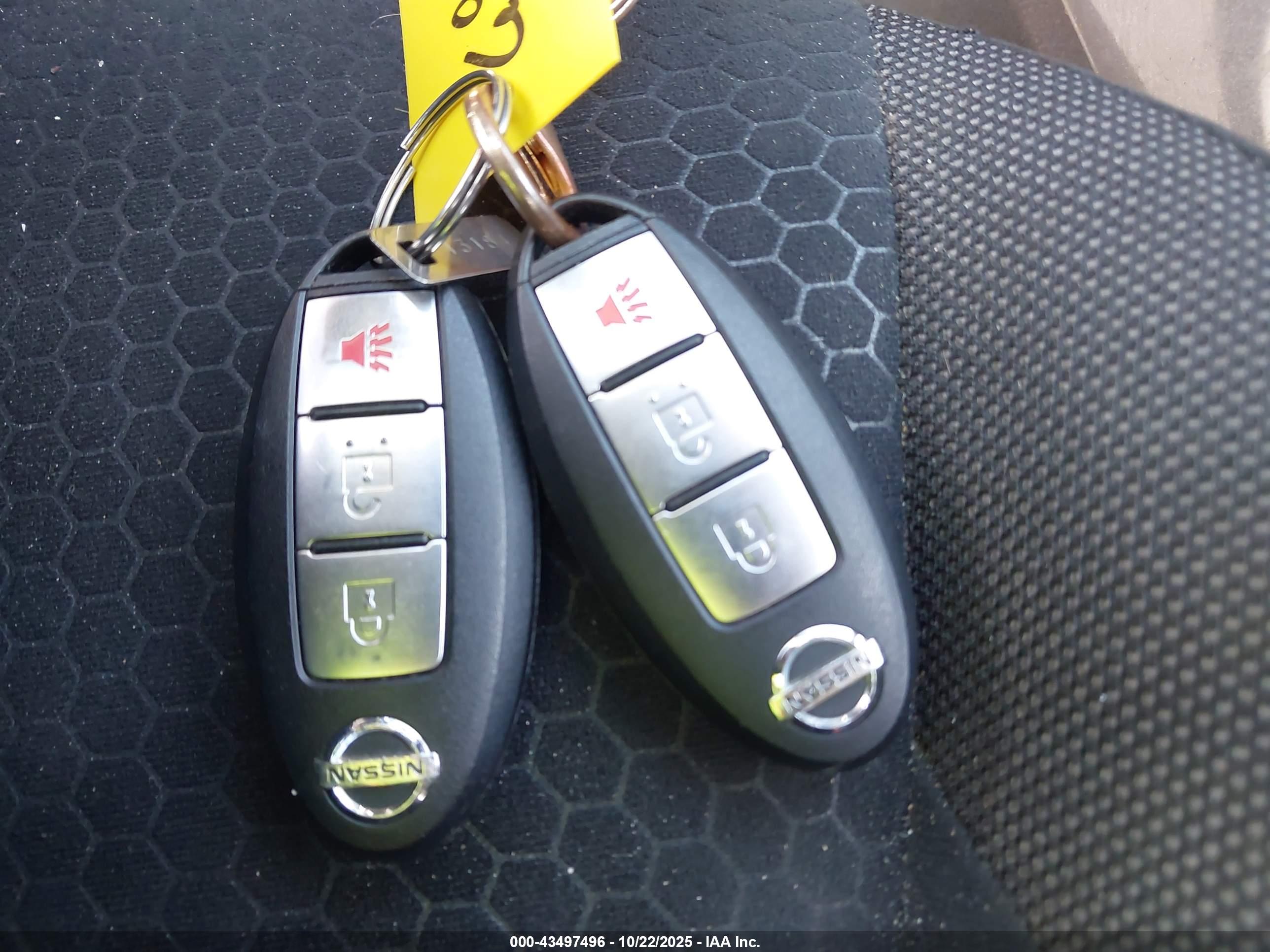 NISSAN JUKE image 11