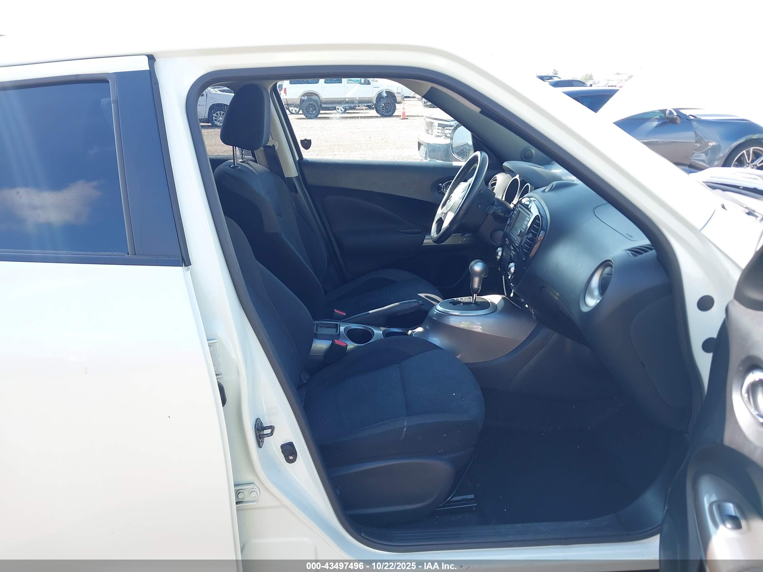 NISSAN JUKE image 5