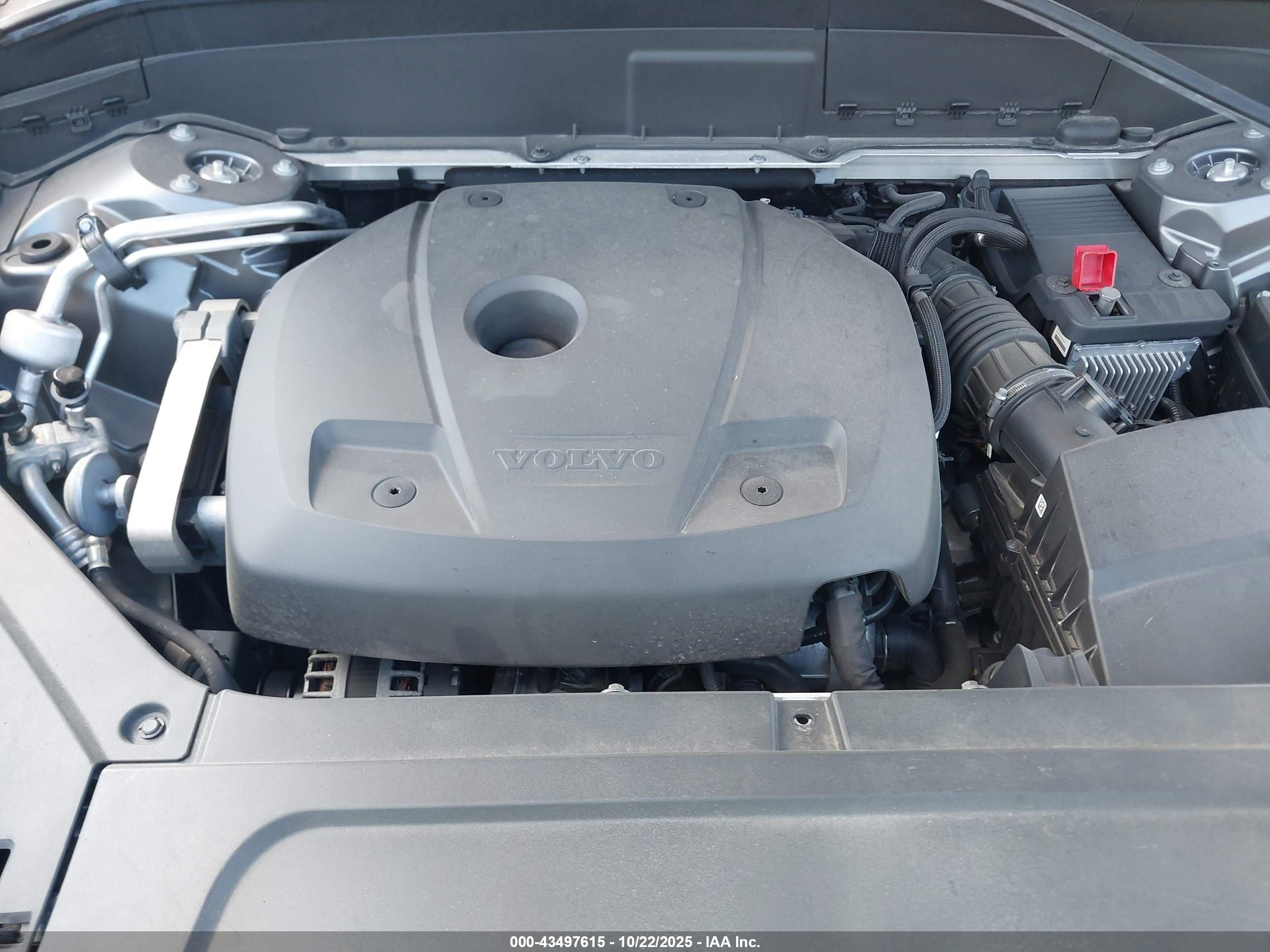 VOLVO XC90 image 10