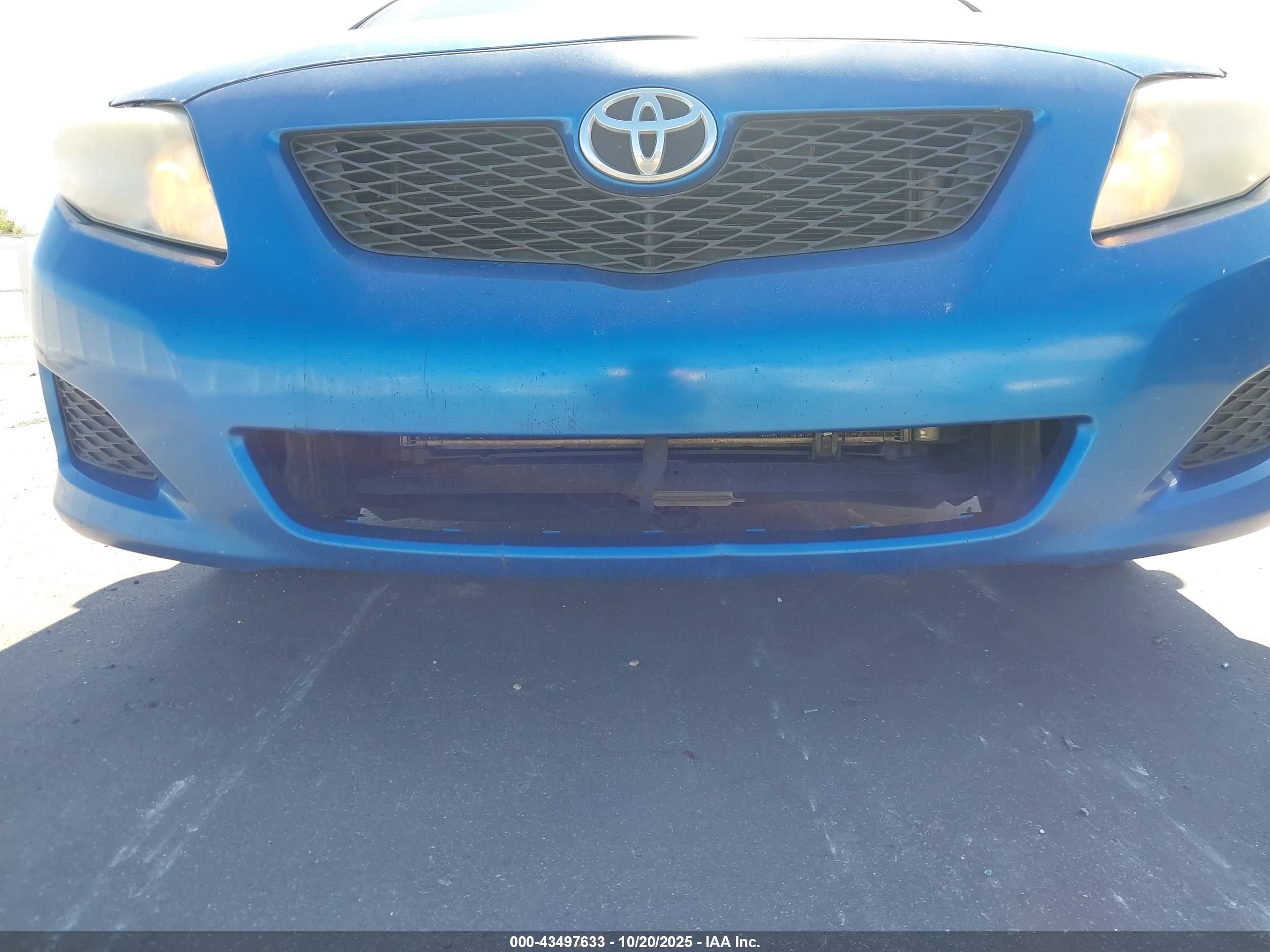 TOYOTA COROLLA image 6