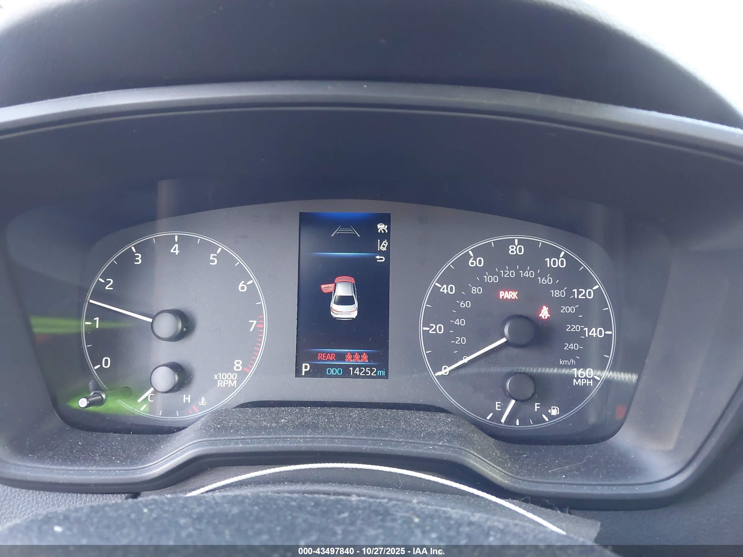 TOYOTA COROLLA image 7