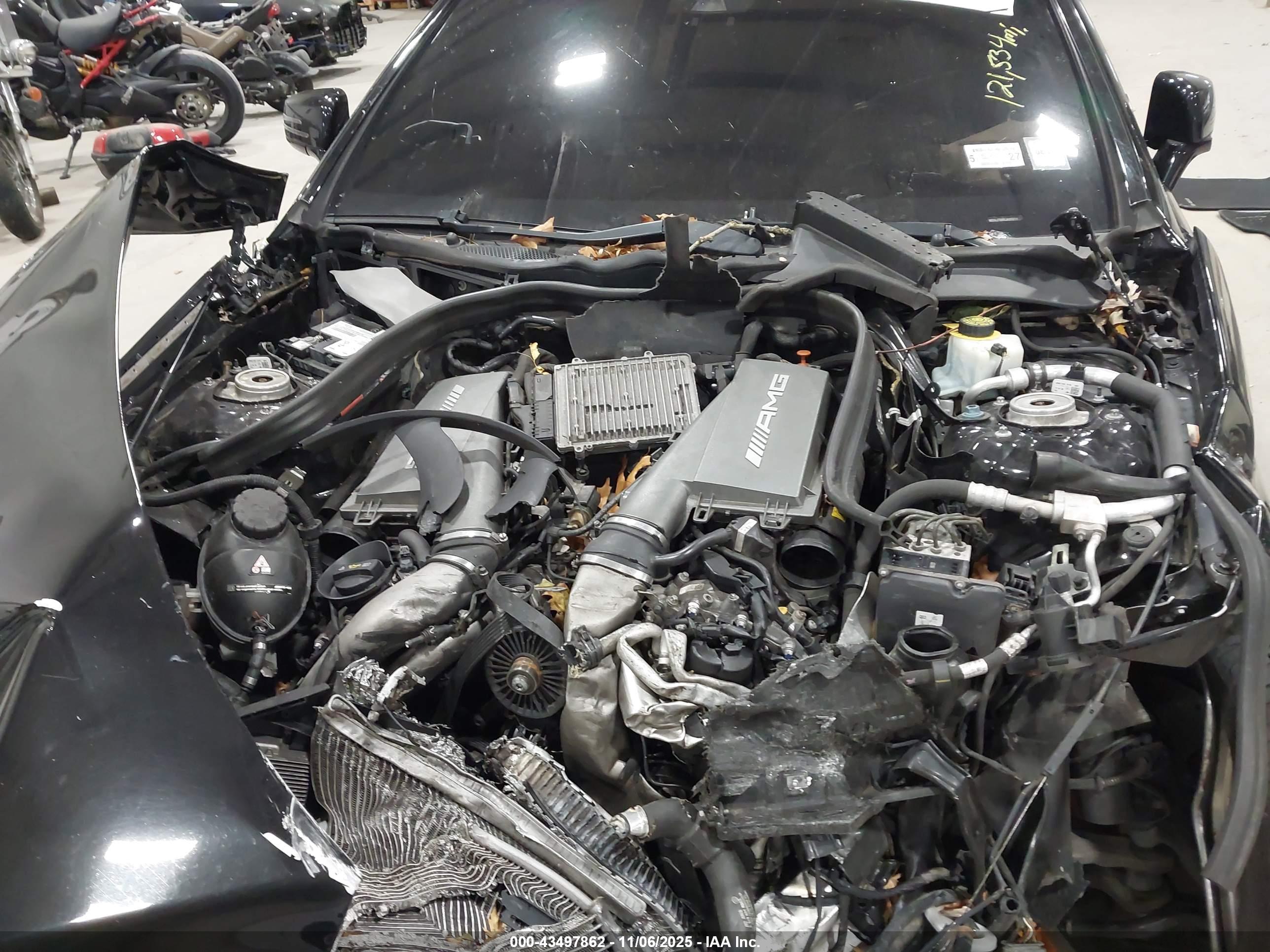 MERCEDES-BENZ CLS image 10