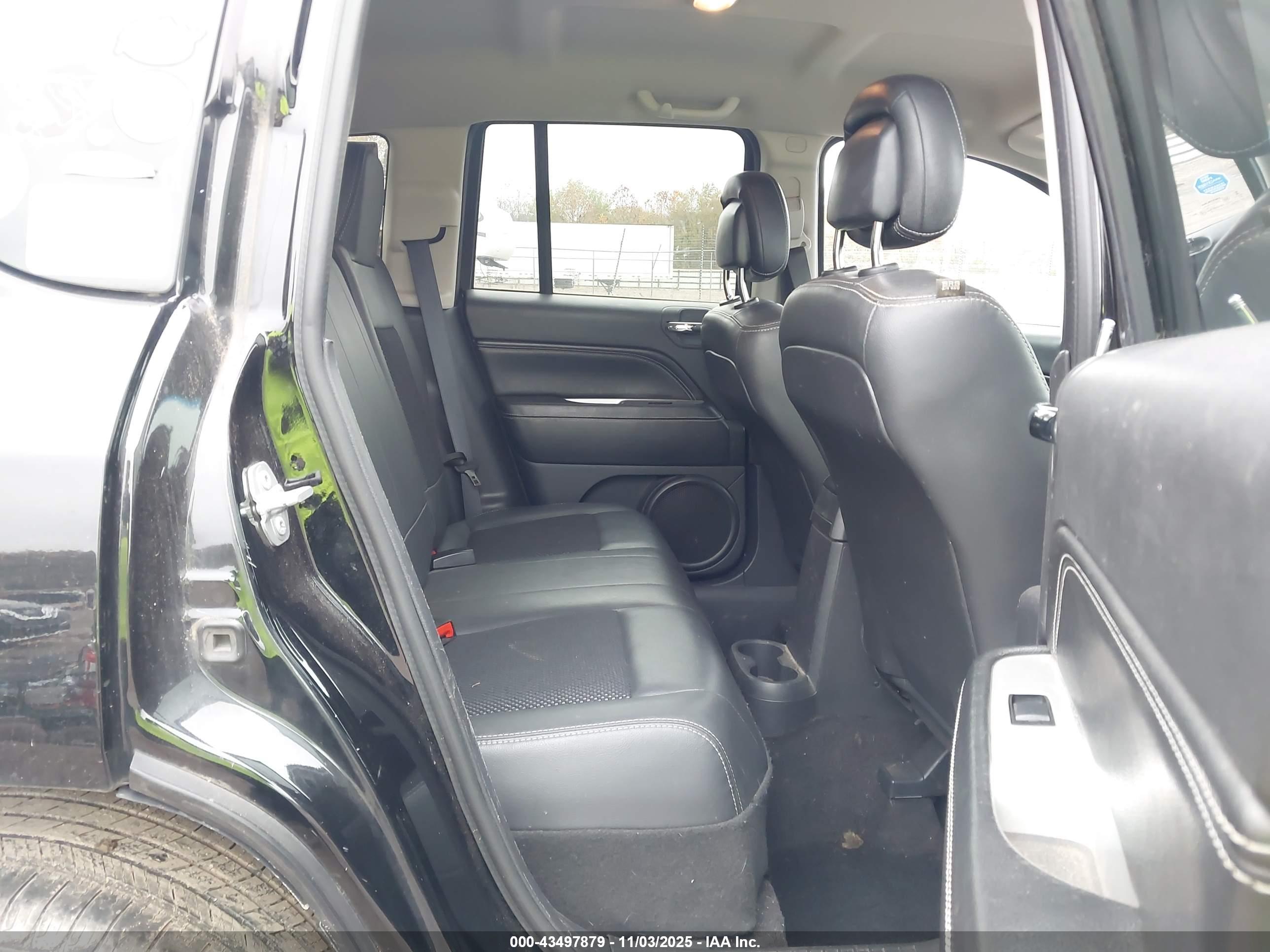 JEEP COMPASS image 8