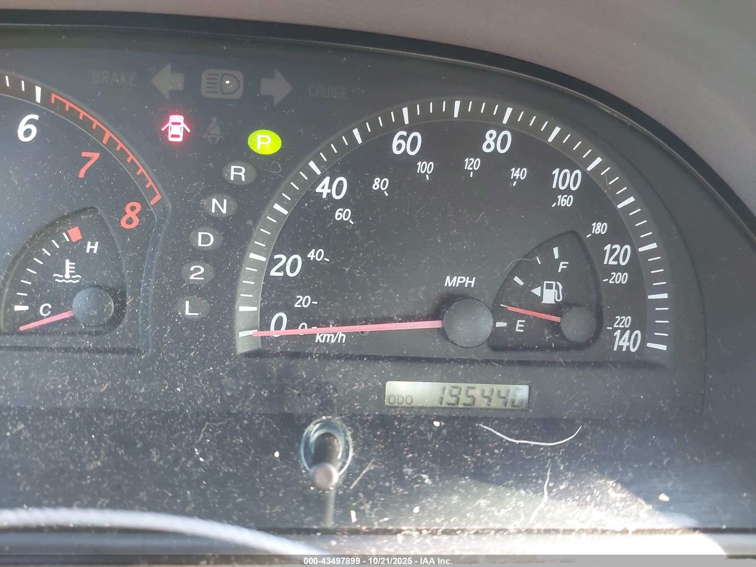 TOYOTA CAMRY image 7