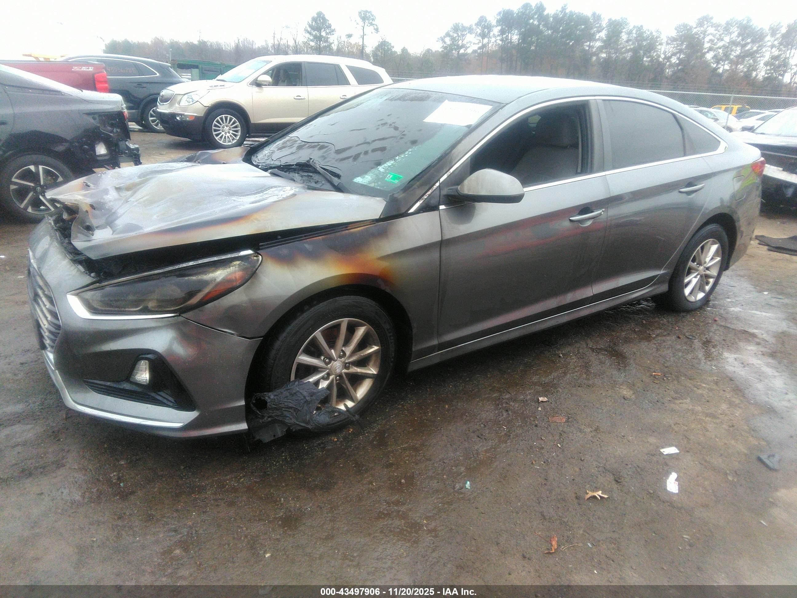HYUNDAI SONATA image 2