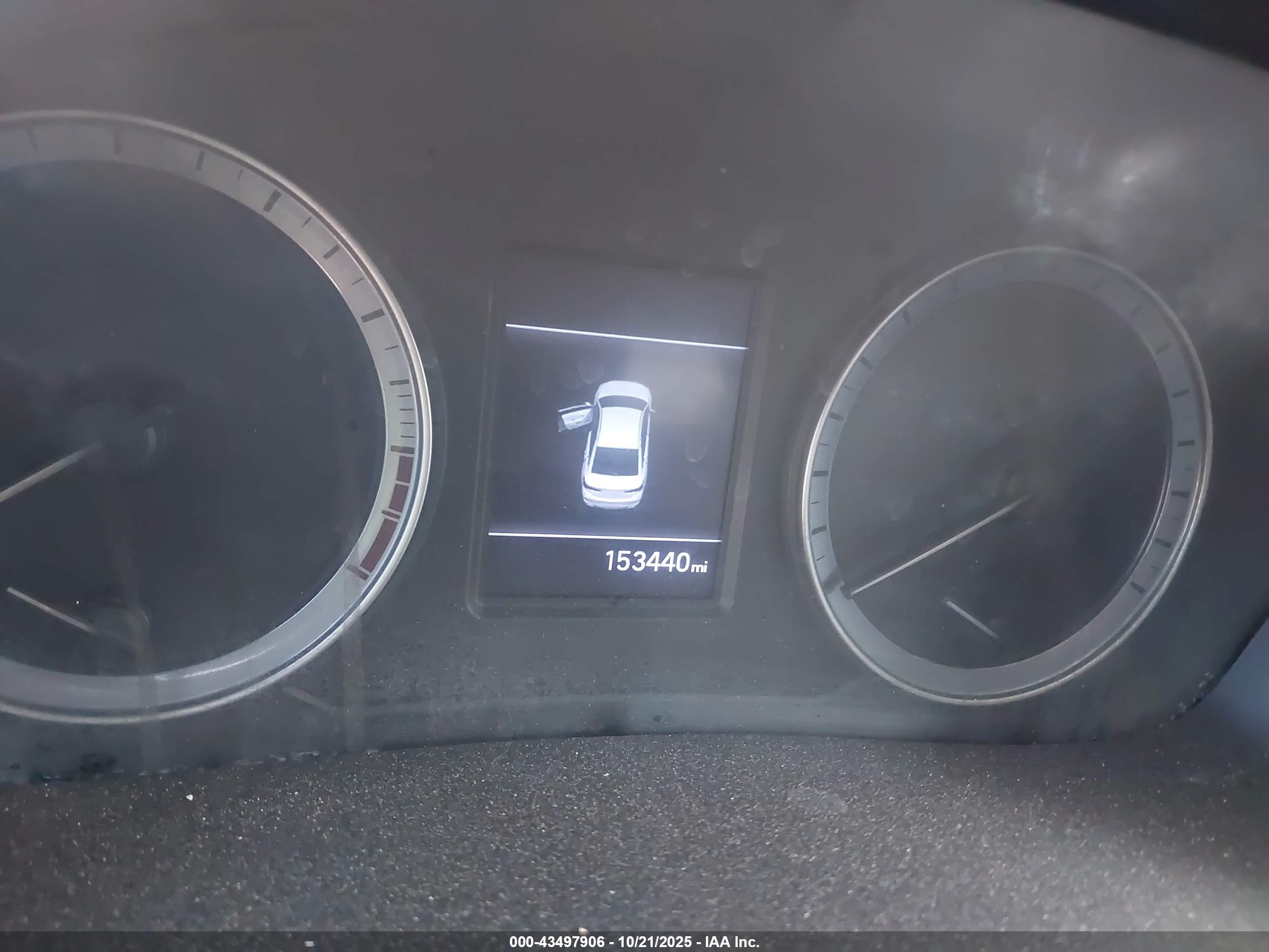 HYUNDAI SONATA image 7
