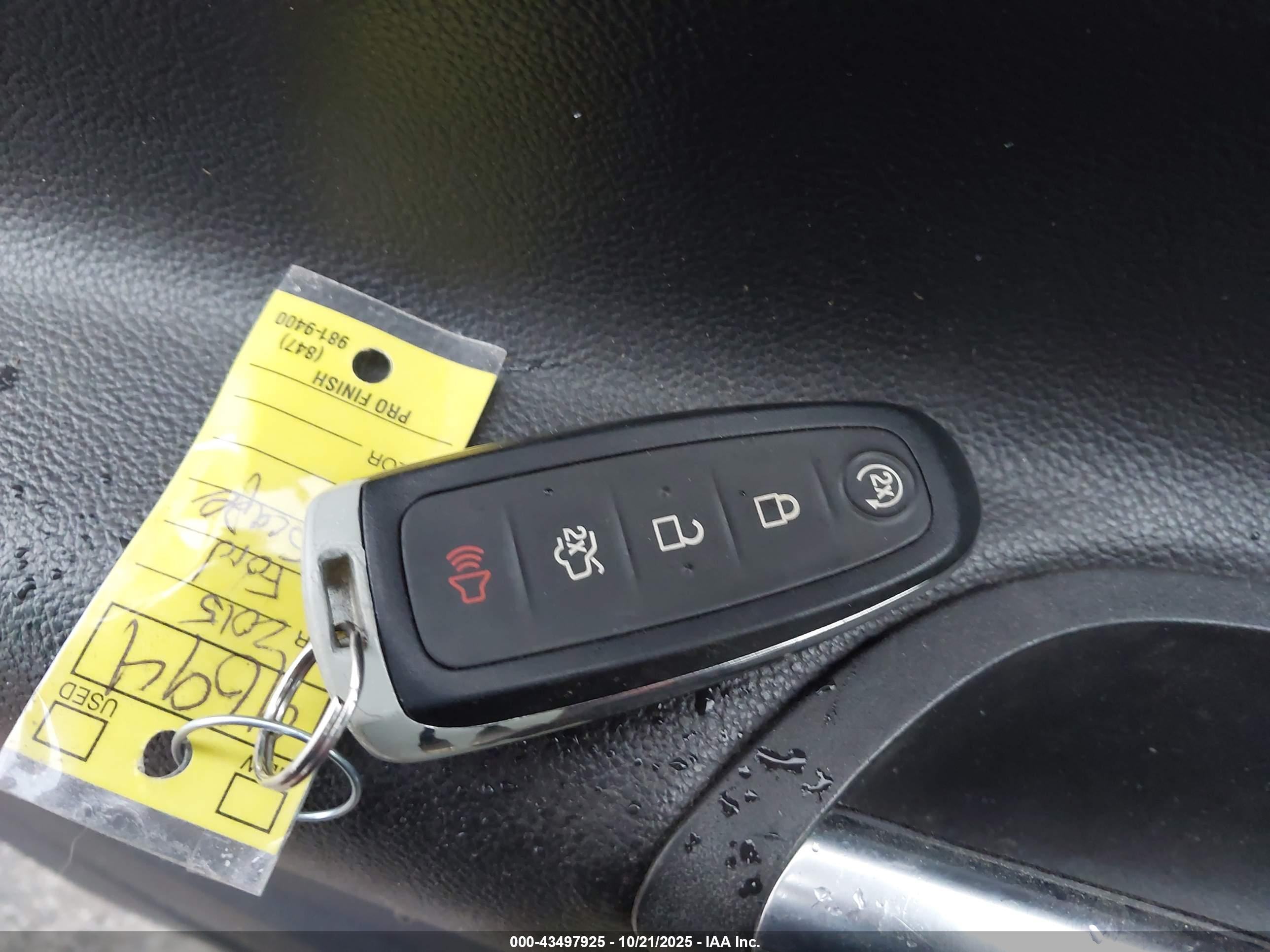 FORD ESCAPE image 11
