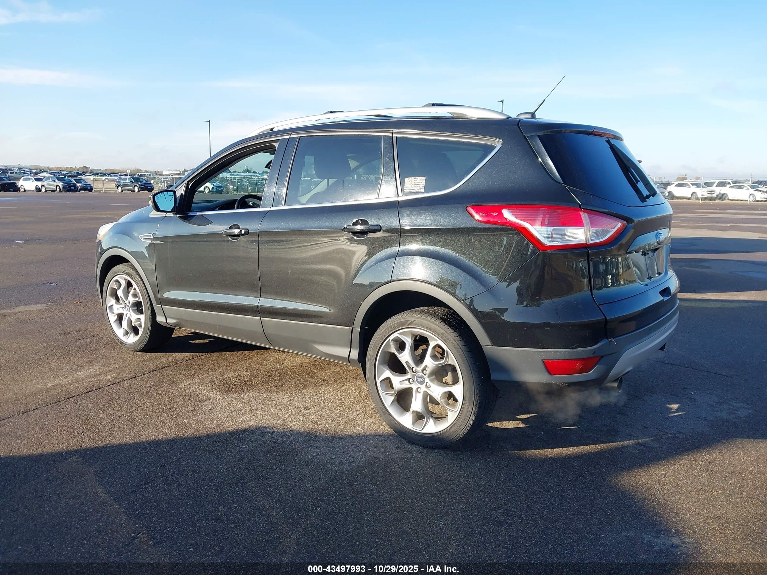 FORD ESCAPE image 3