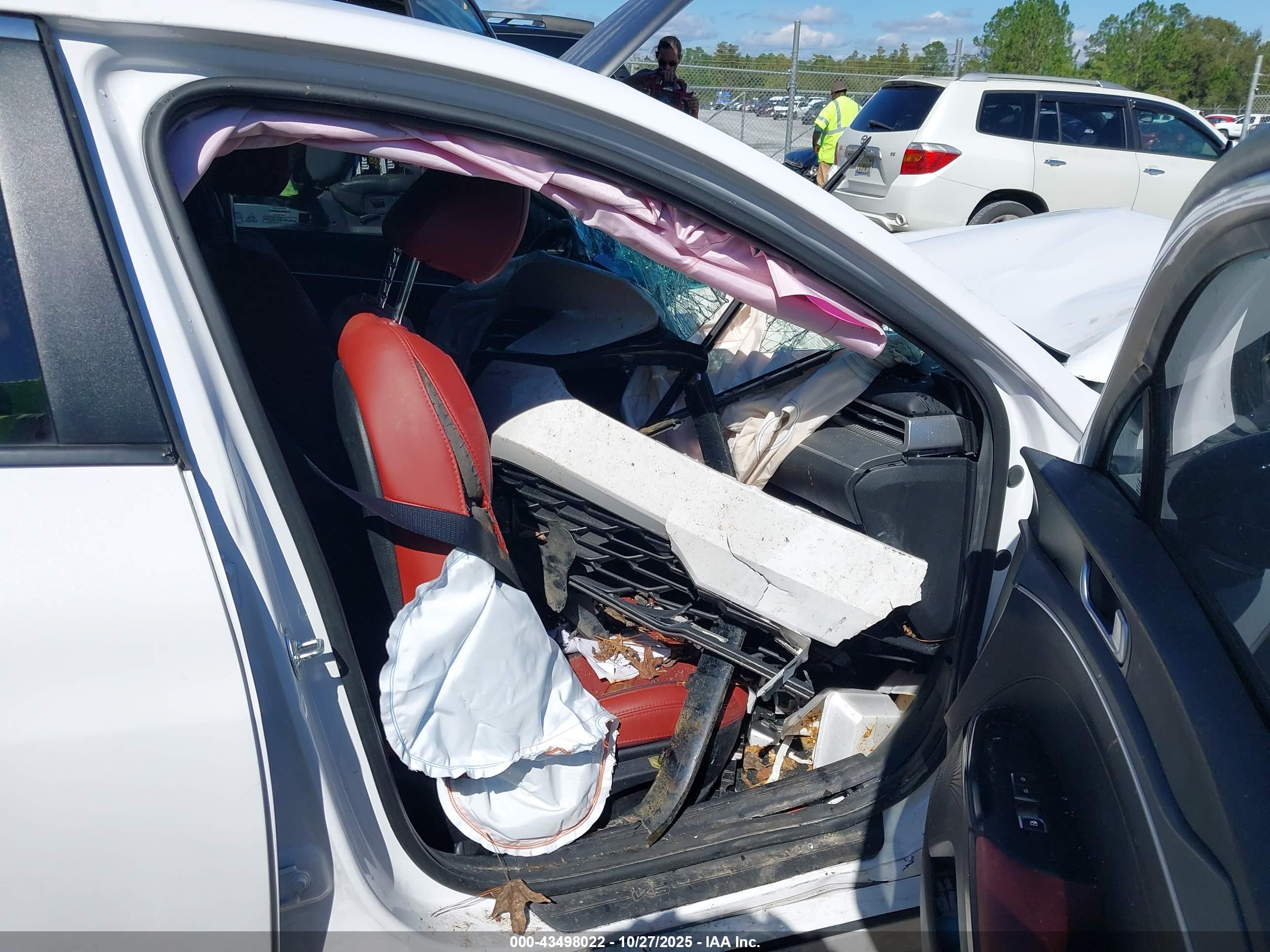 KIA K5 image 5