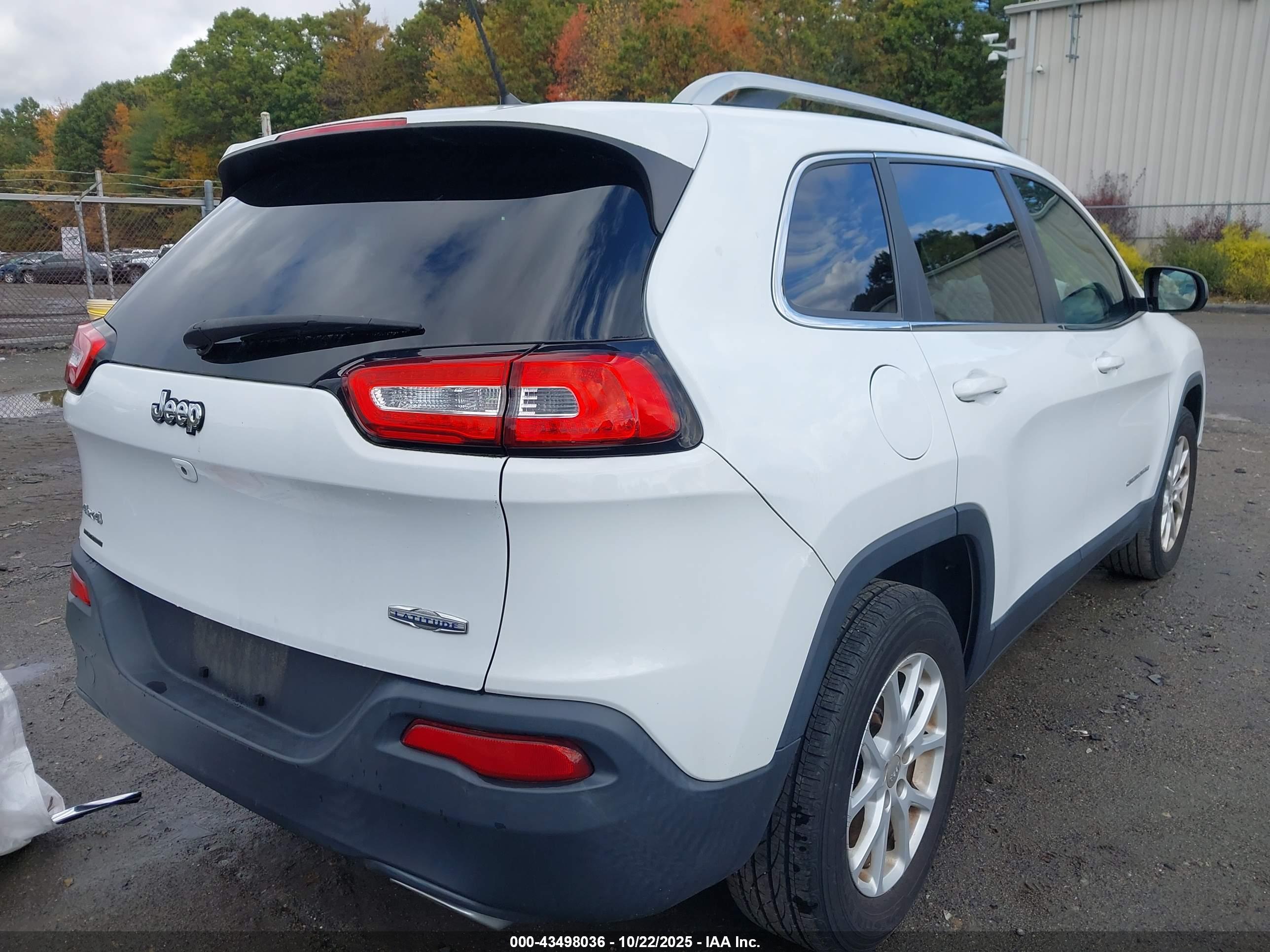 JEEP CHEROKEE image 4