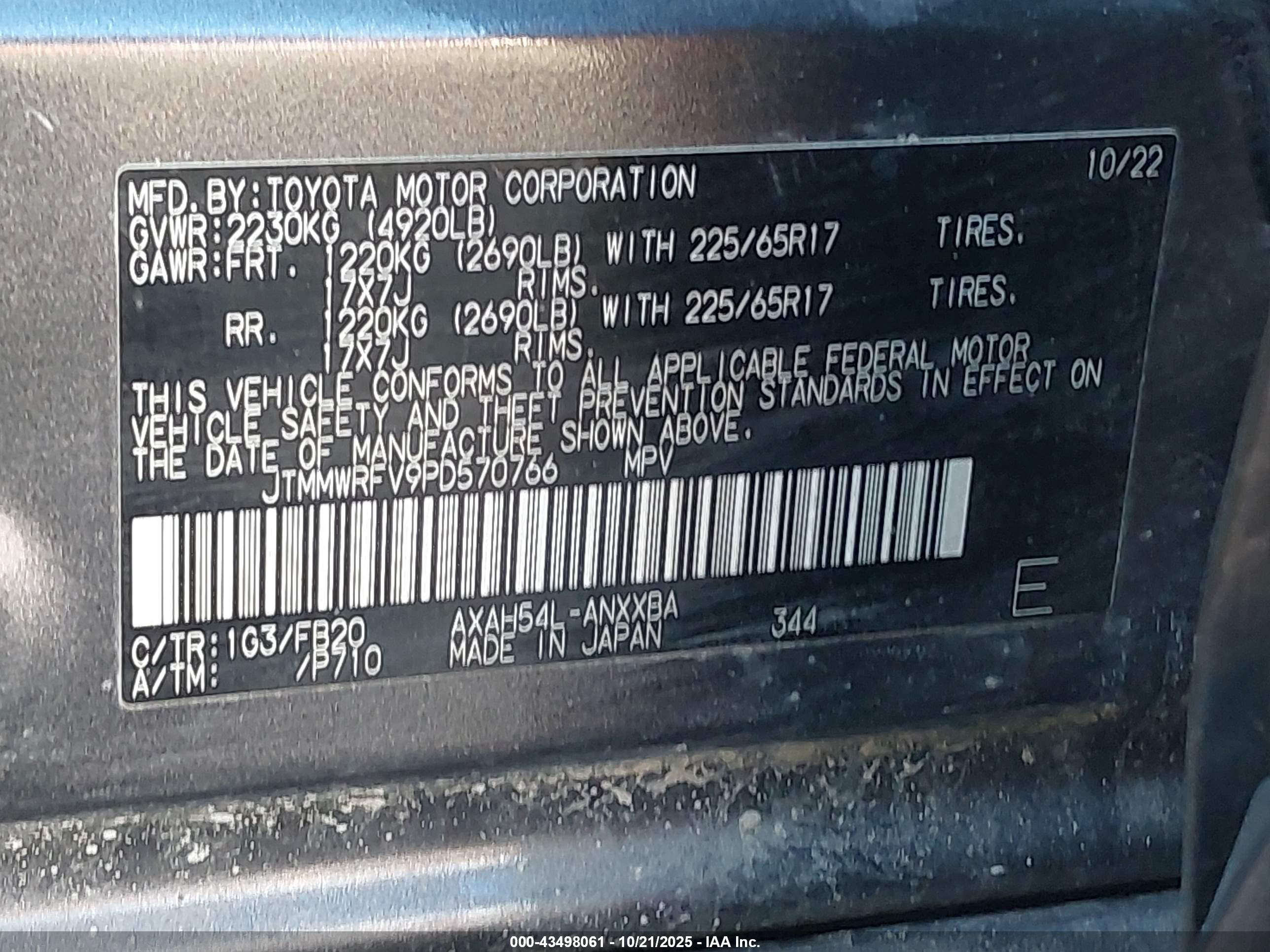 TOYOTA RAV4 image 9