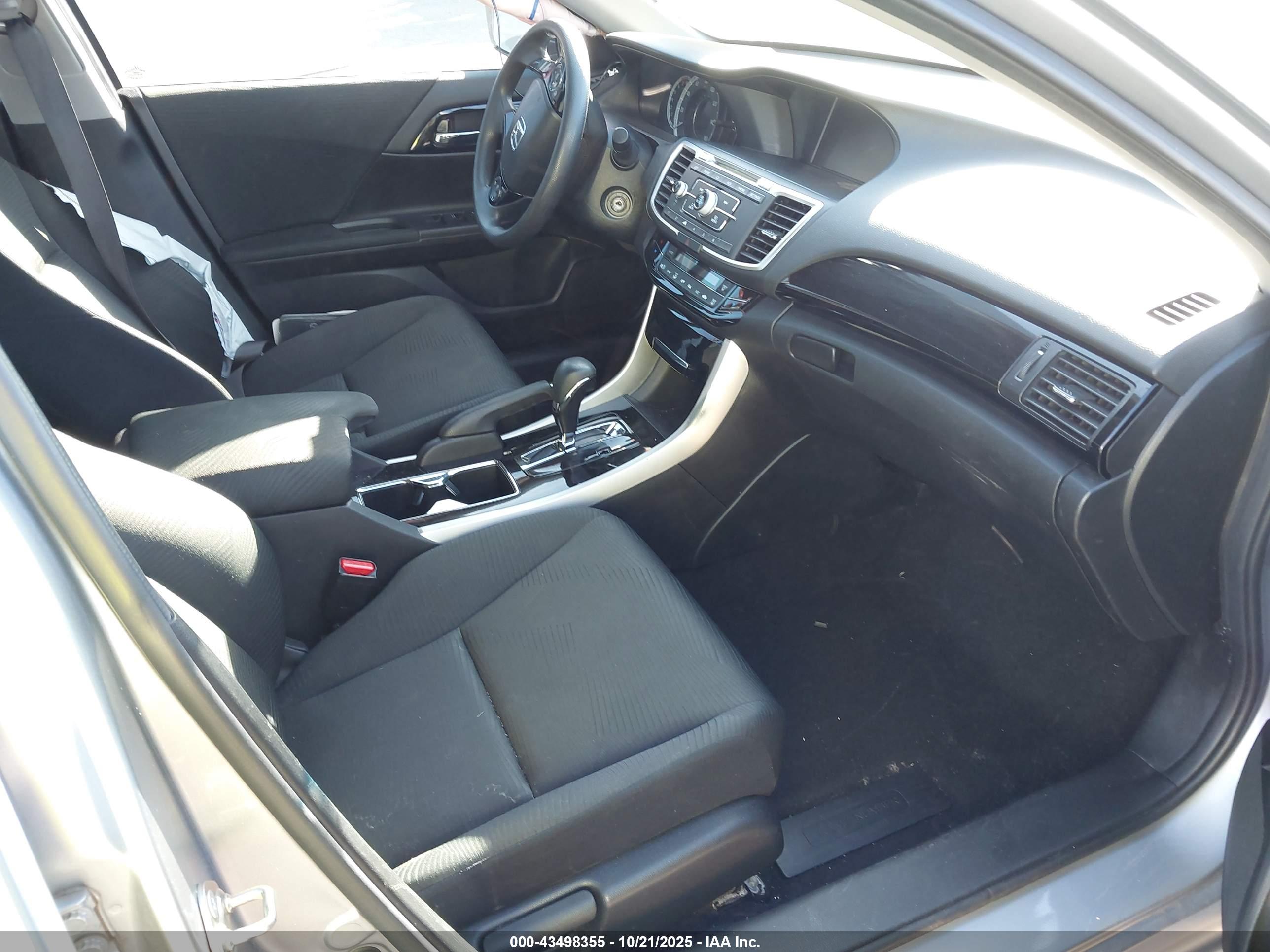HONDA ACCORD image 5