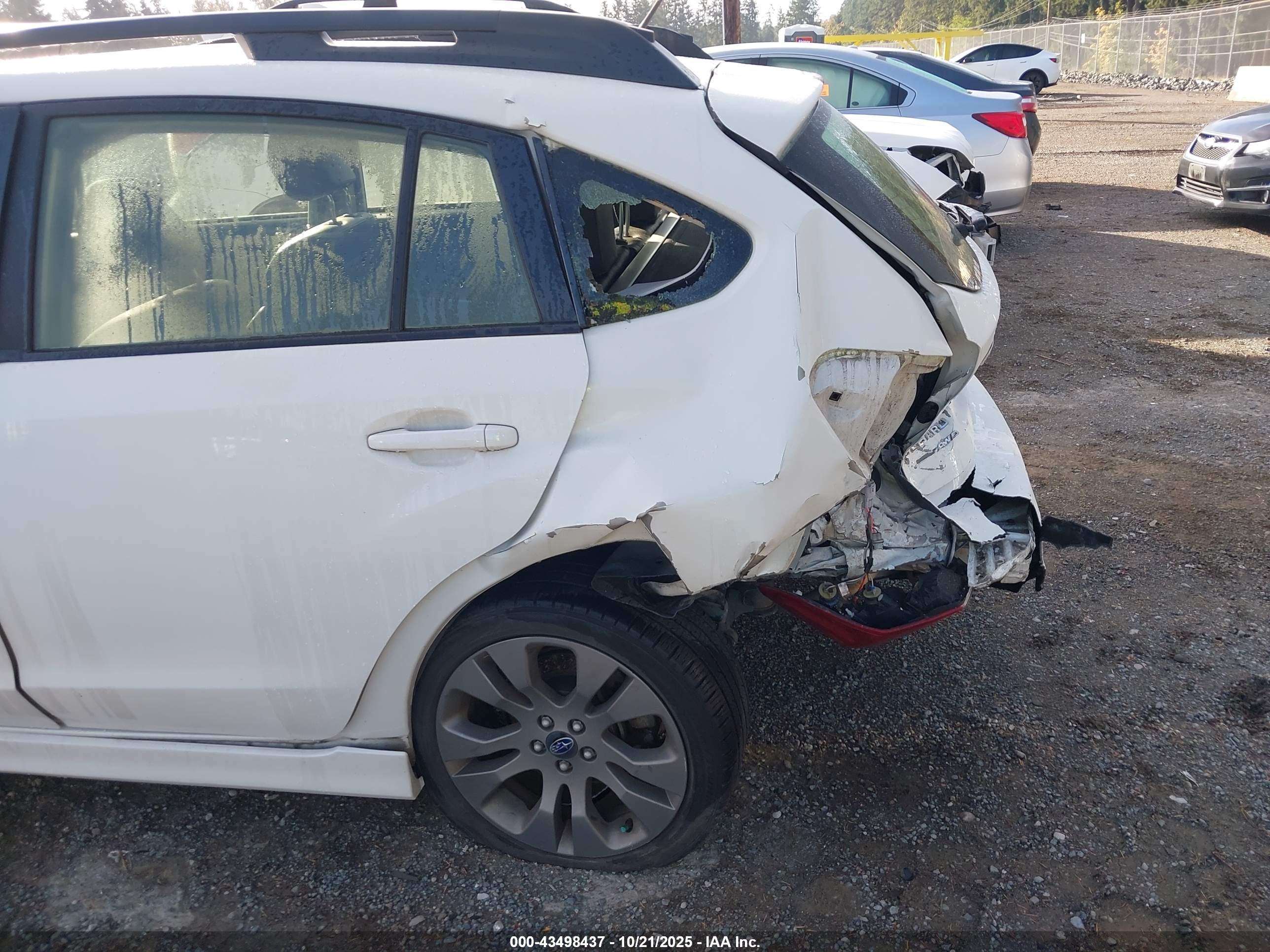 SUBARU IMPREZA image 6