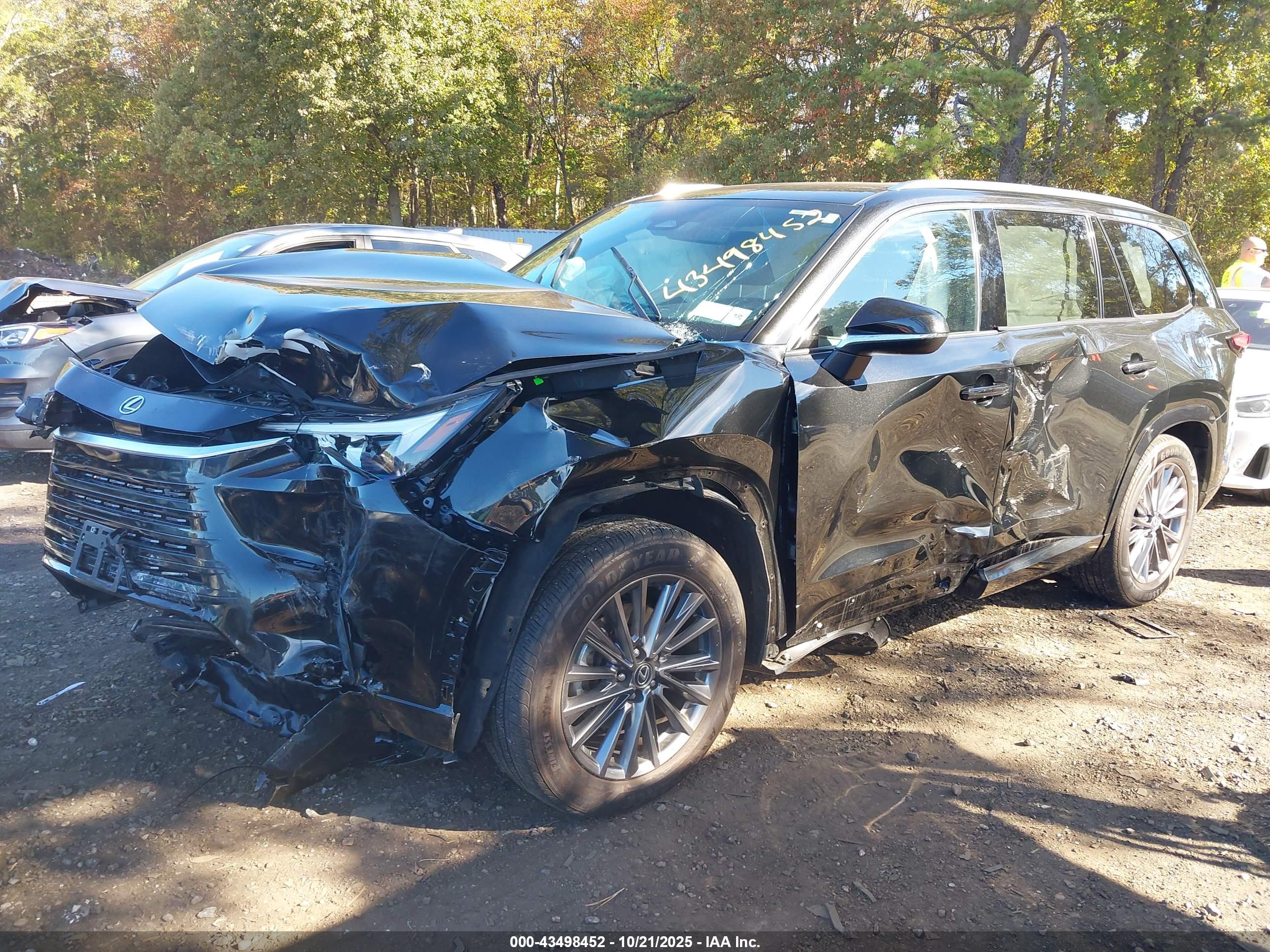 LEXUS TX image 6