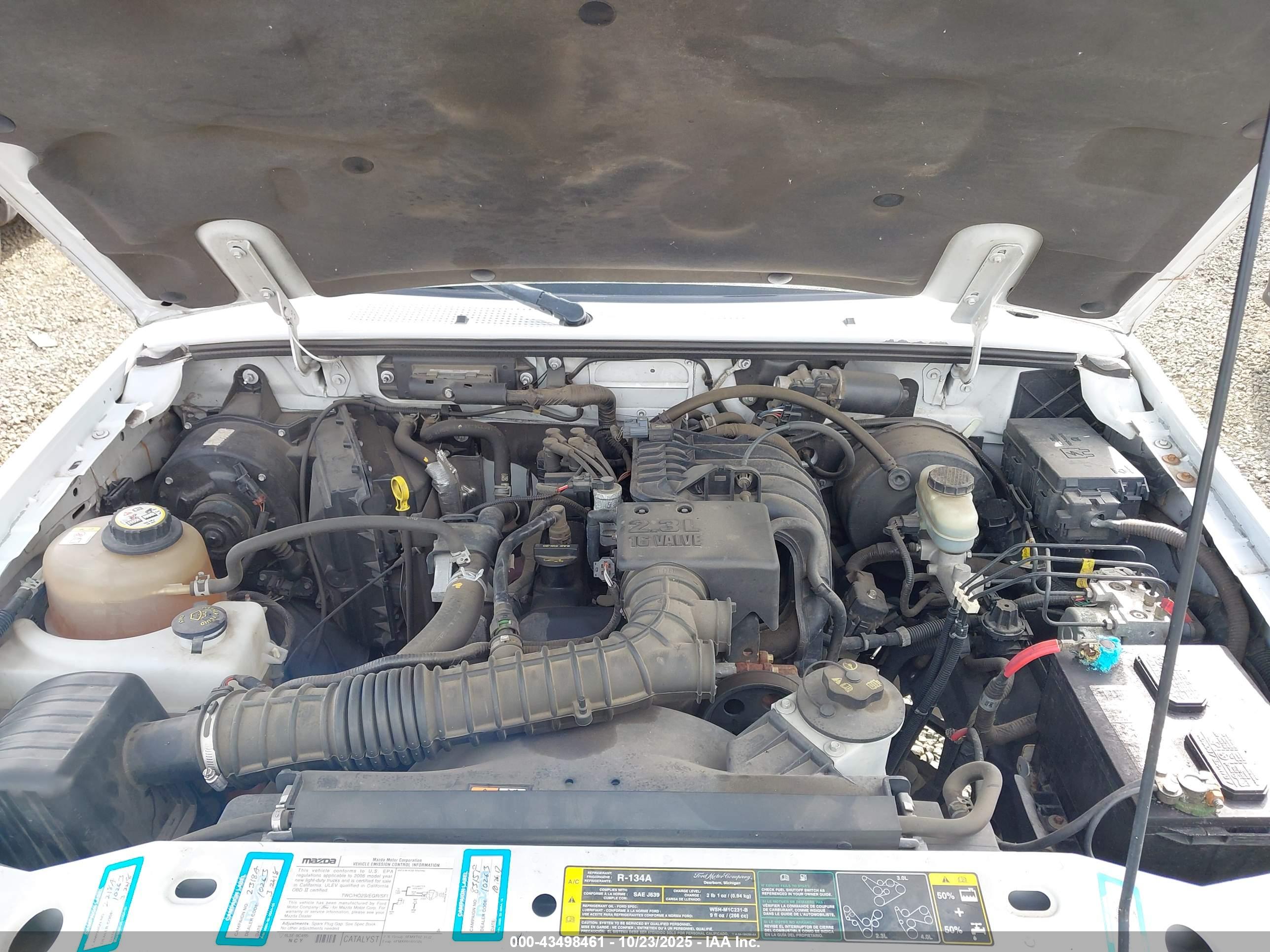 MAZDA B2300 image 10