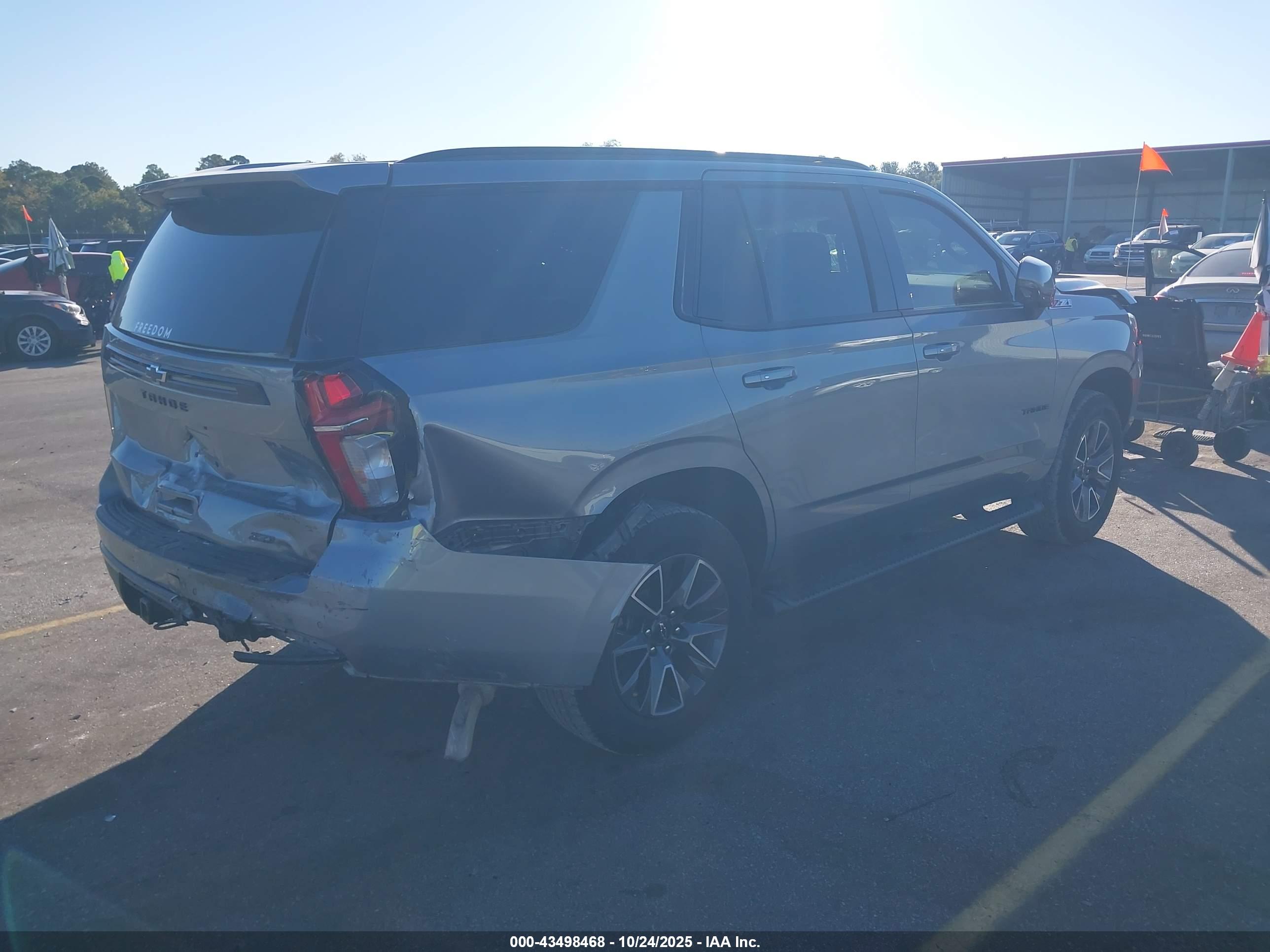 CHEVROLET TAHOE image 4
