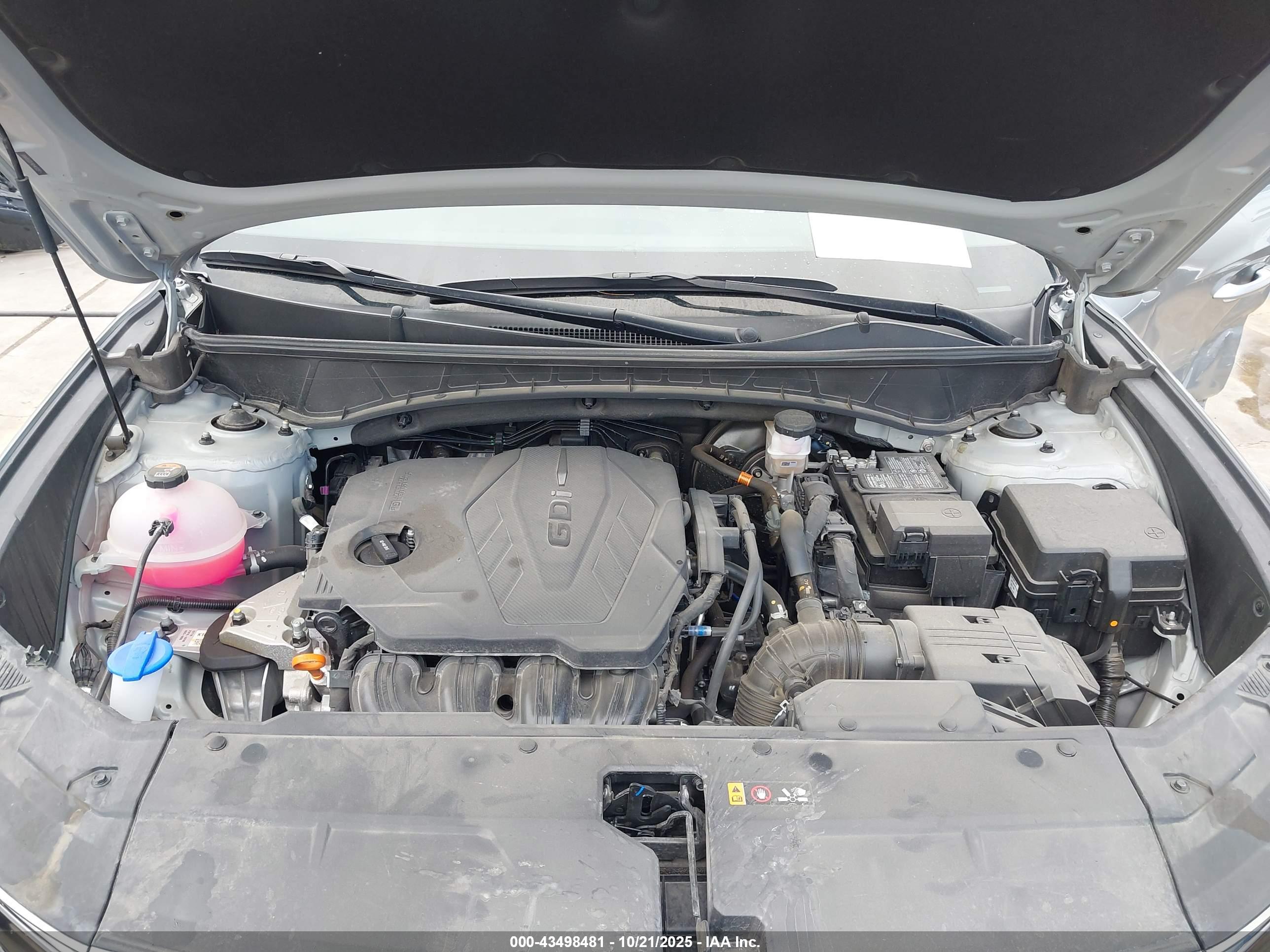 HYUNDAI TUCSON image 10