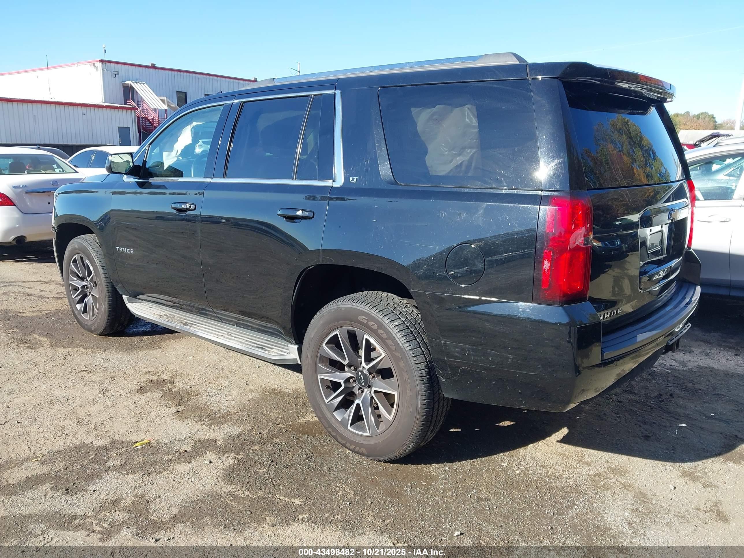 CHEVROLET TAHOE image 3