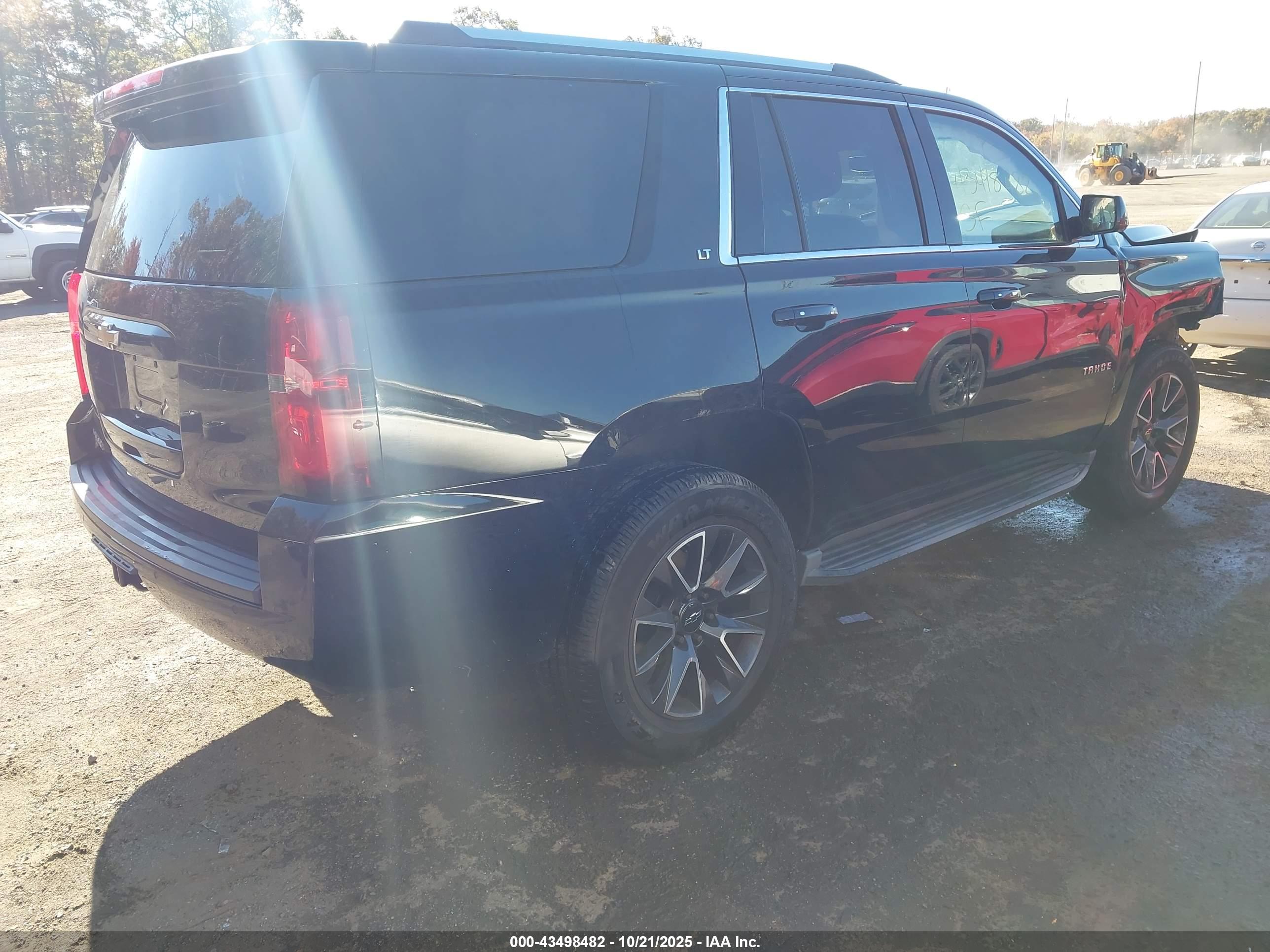 CHEVROLET TAHOE image 4
