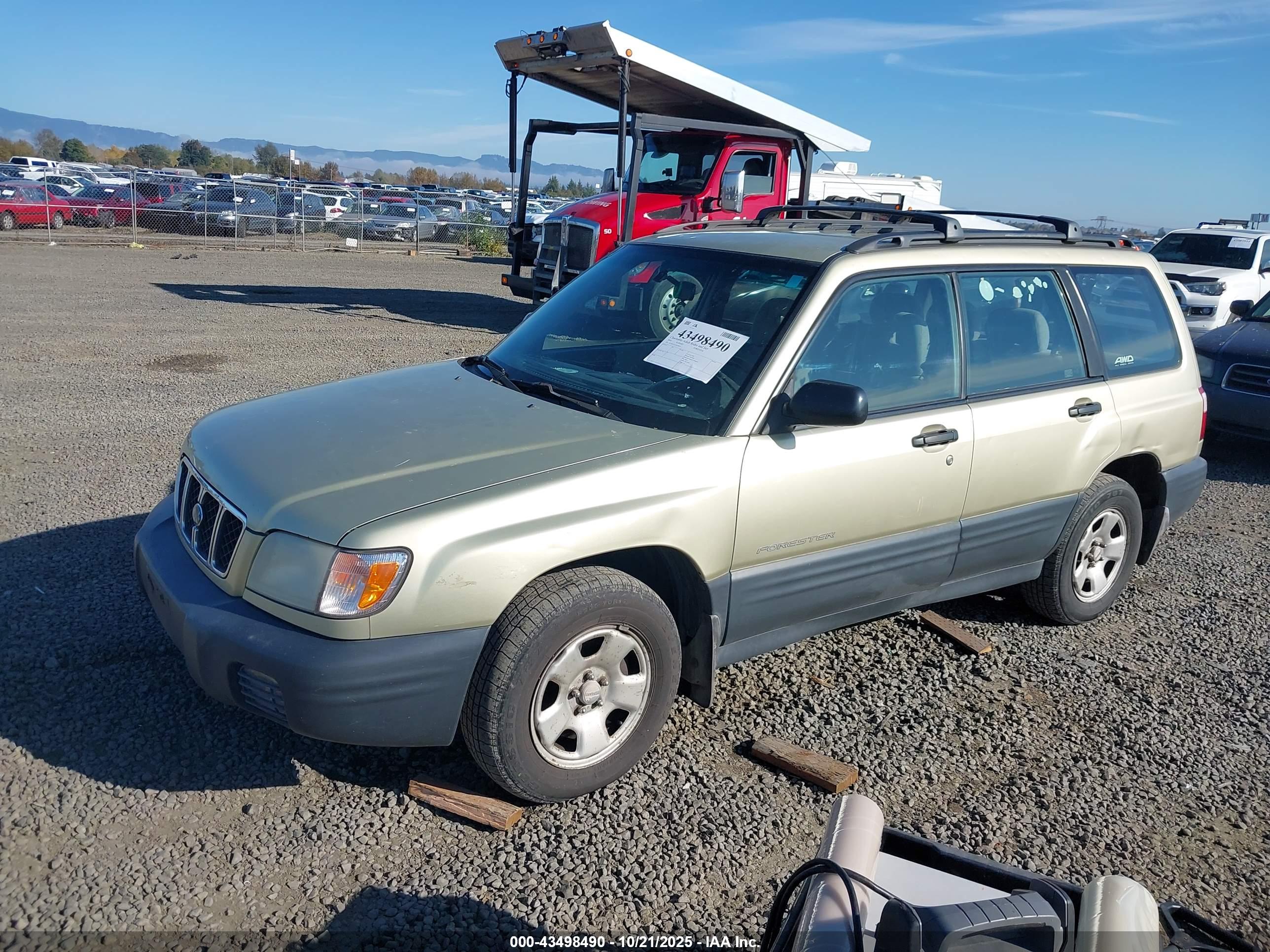 SUBARU FORESTER image 2