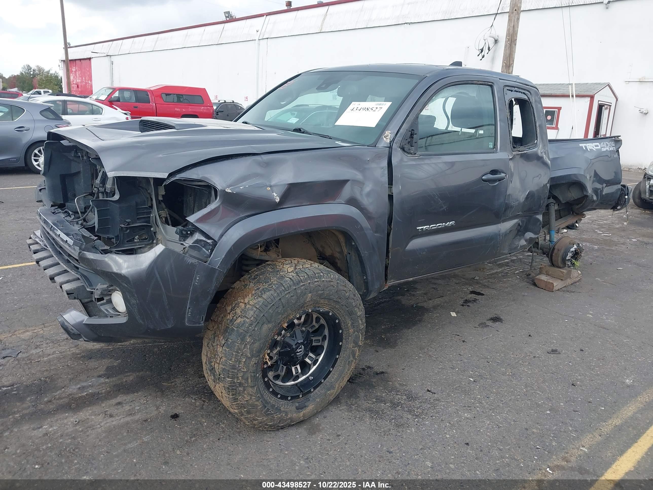 TOYOTA TACOMA image 2