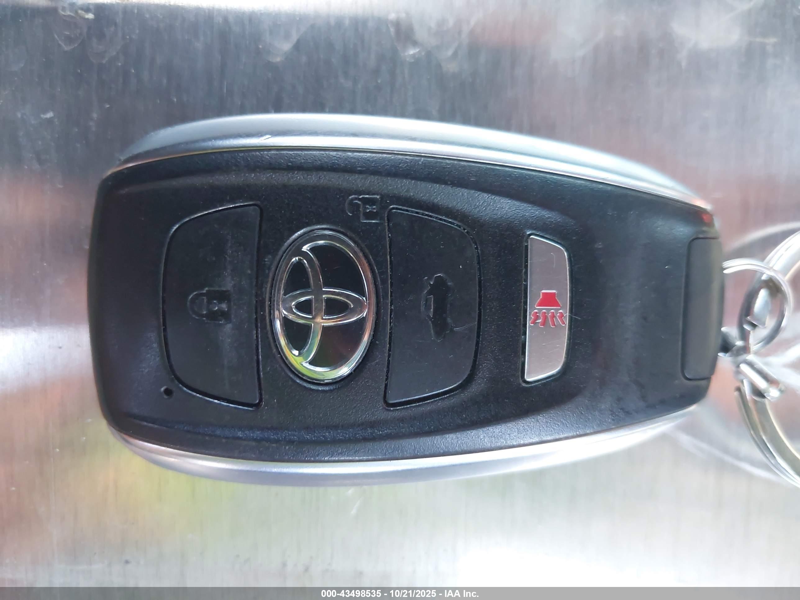 TOYOTA GR86 image 11