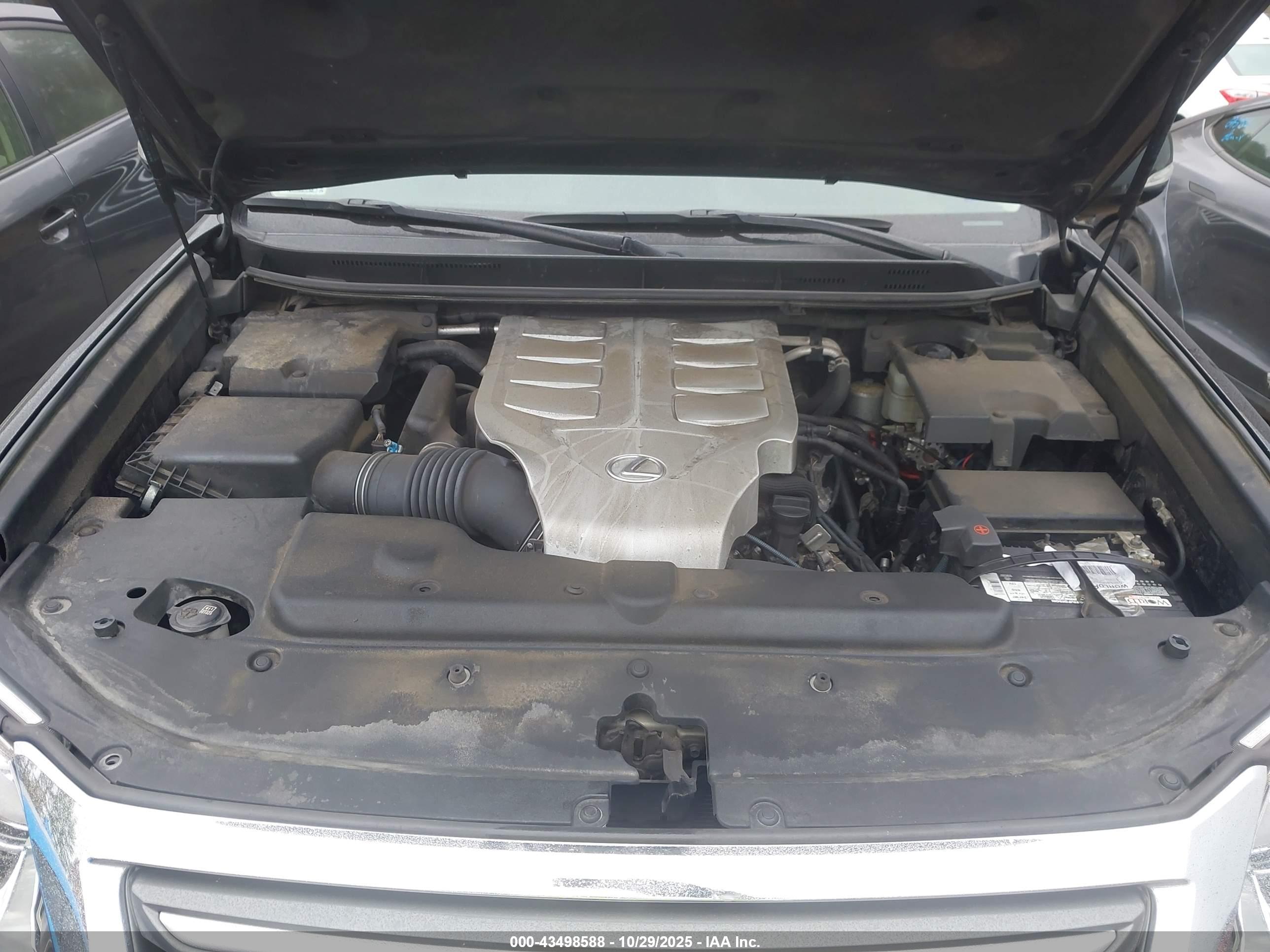 LEXUS GX image 10