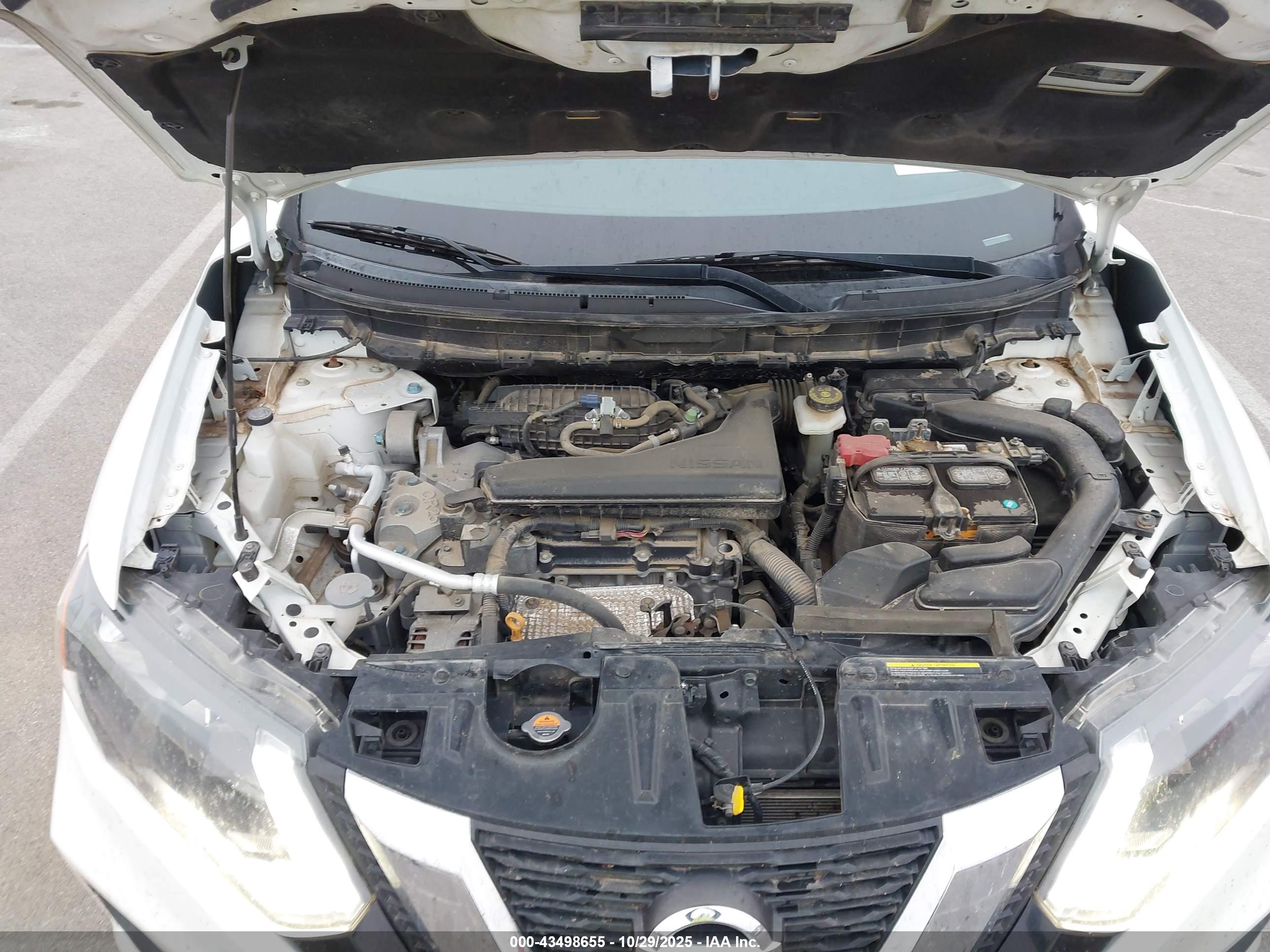 NISSAN ROGUE image 10