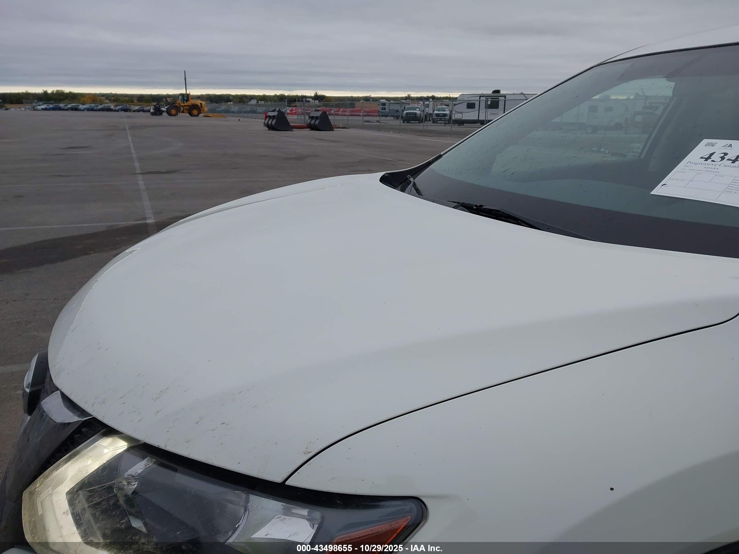 NISSAN ROGUE image 6