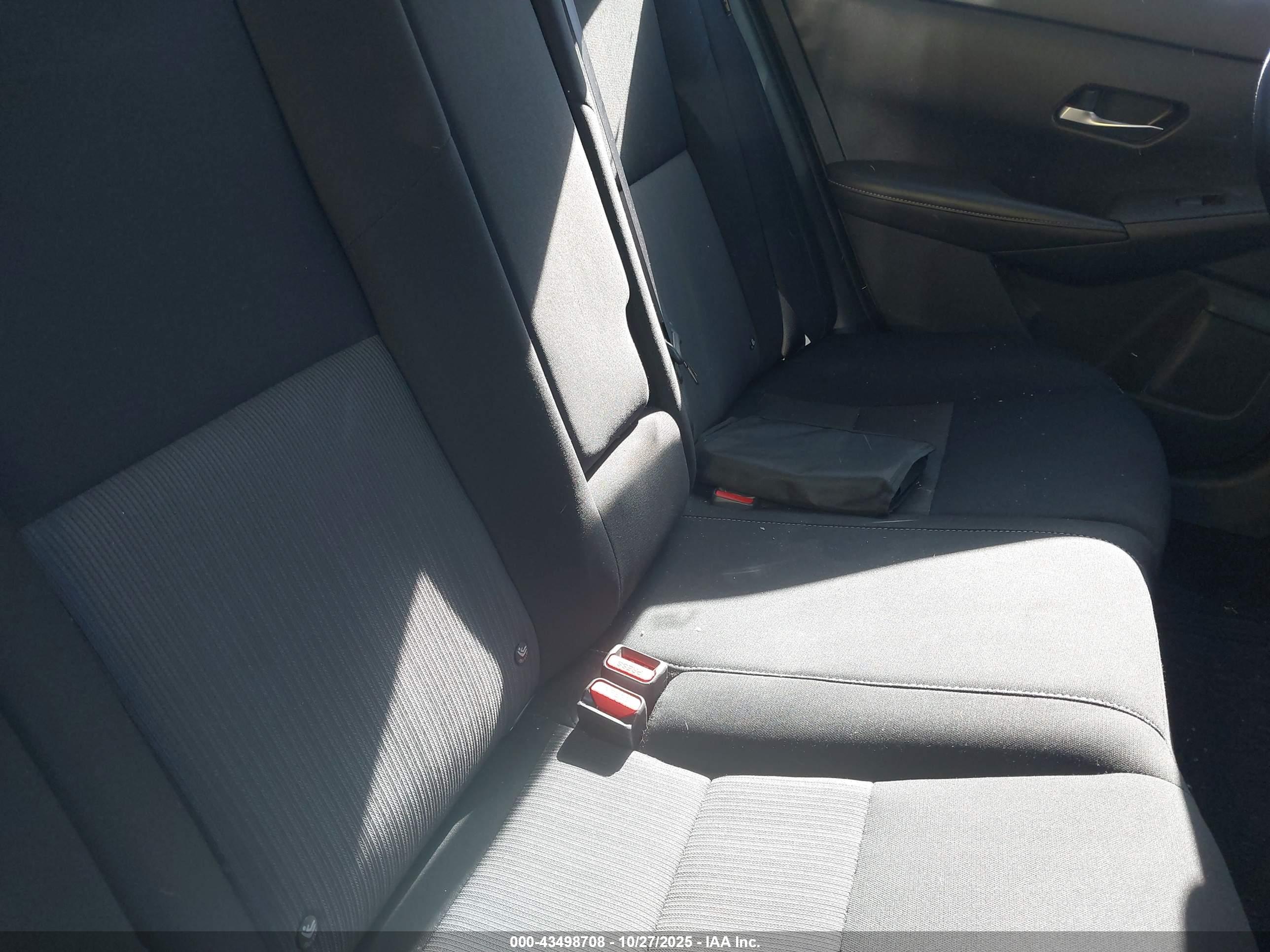 NISSAN SENTRA image 8