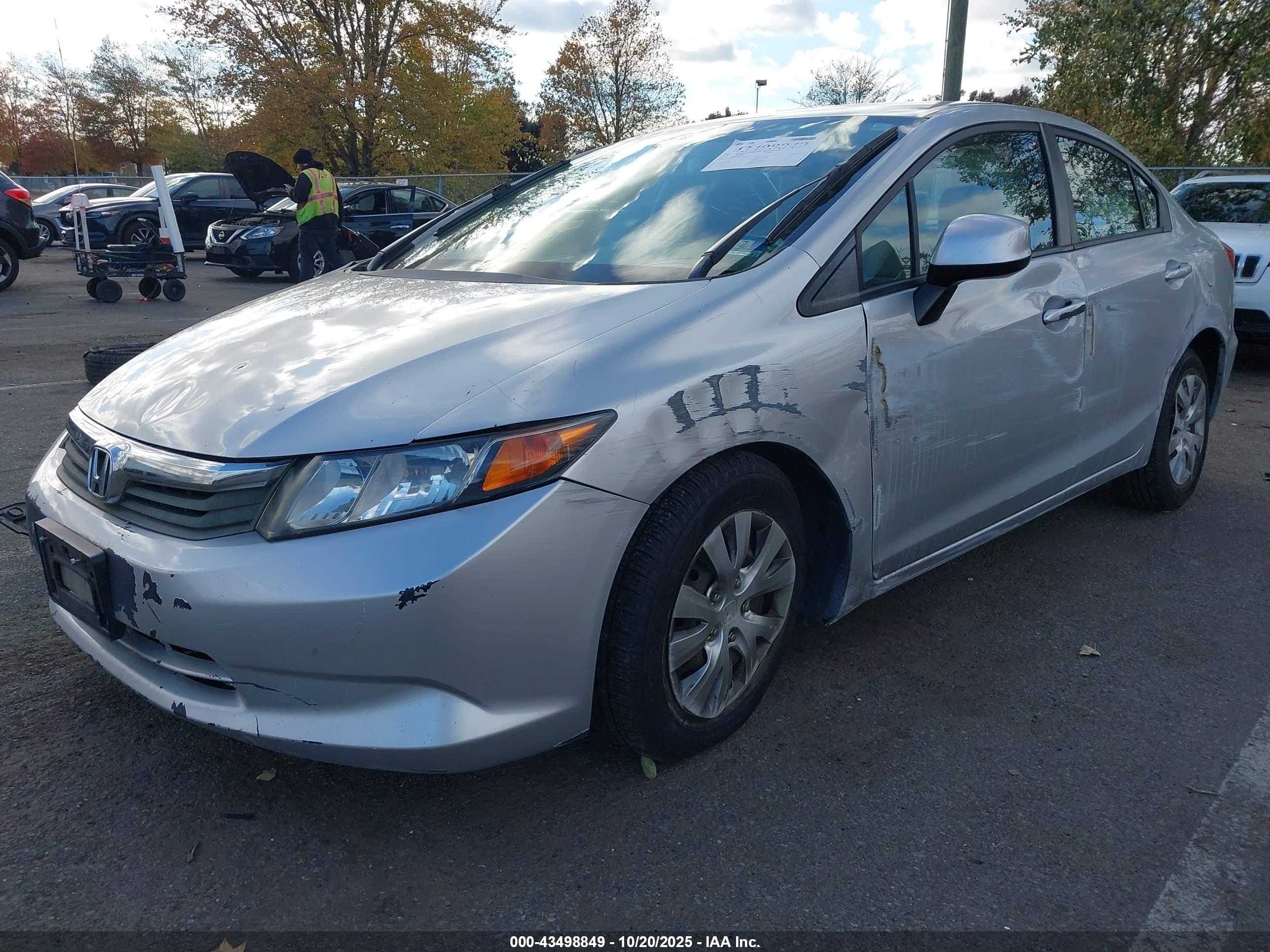 HONDA CIVIC image 2