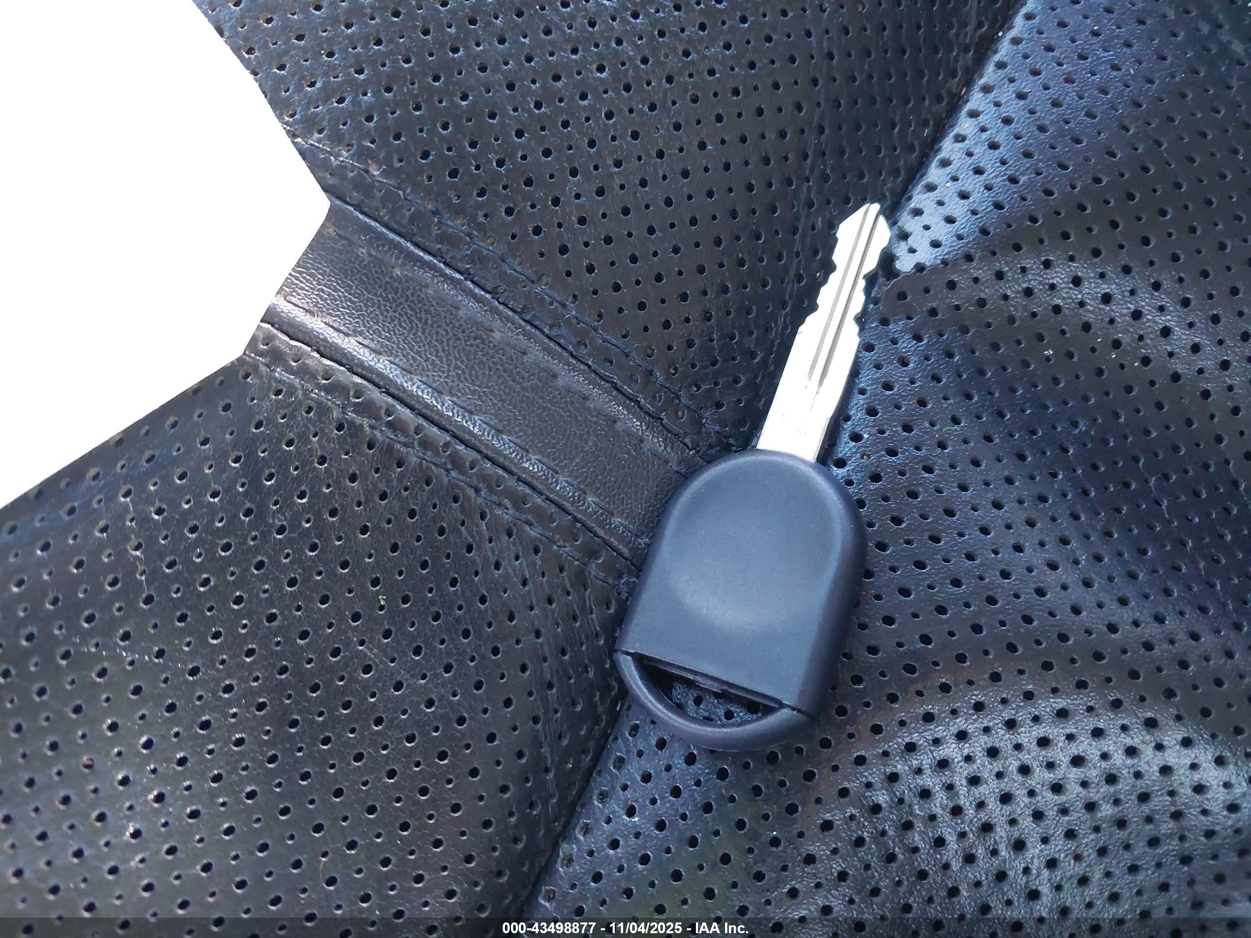 LINCOLN MKZ image 11