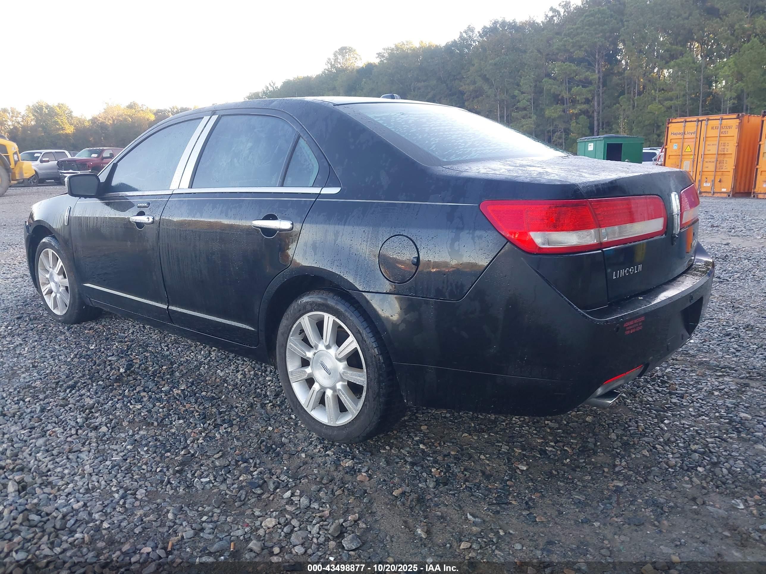 LINCOLN MKZ image 3