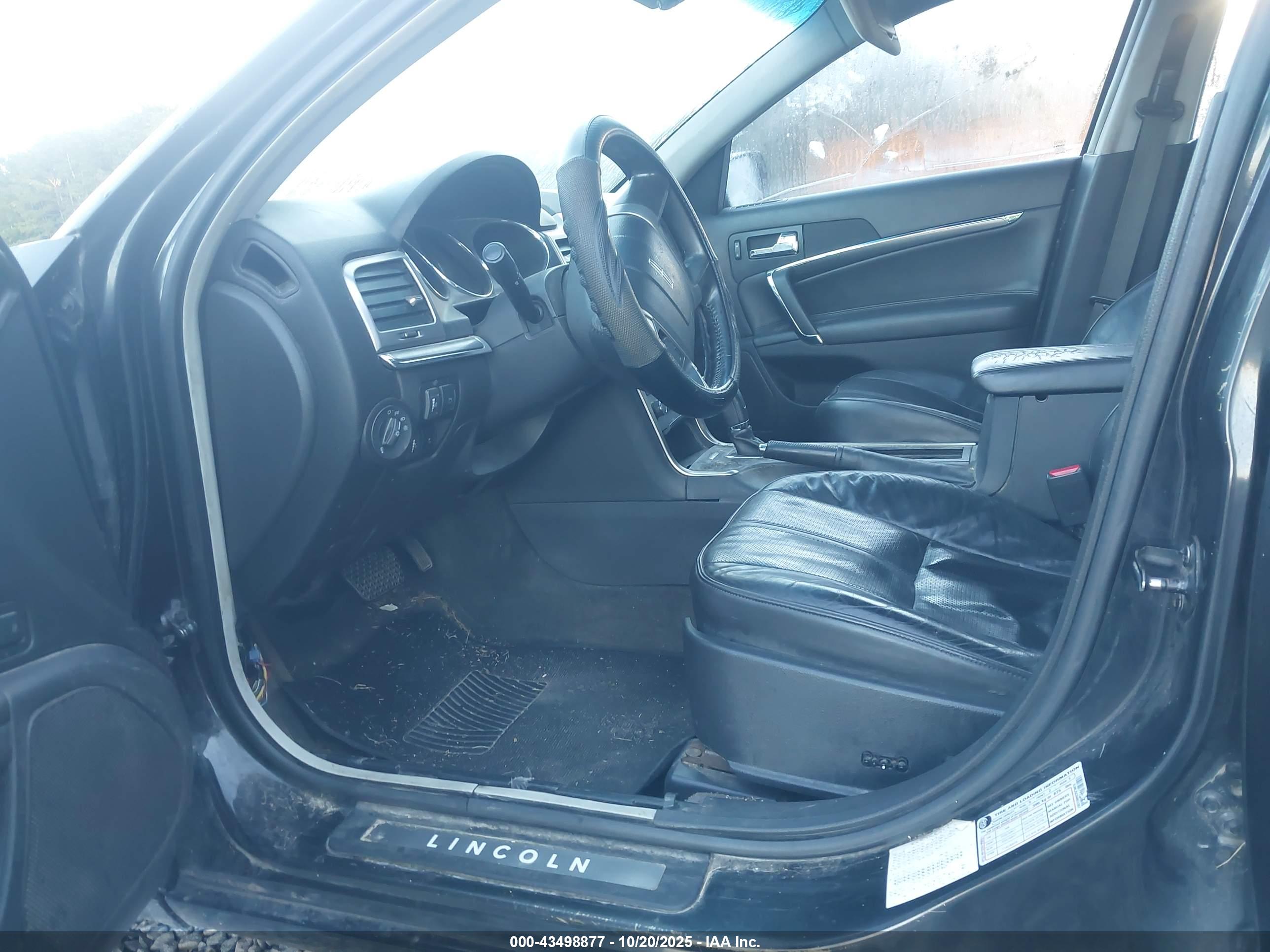 LINCOLN MKZ image 5