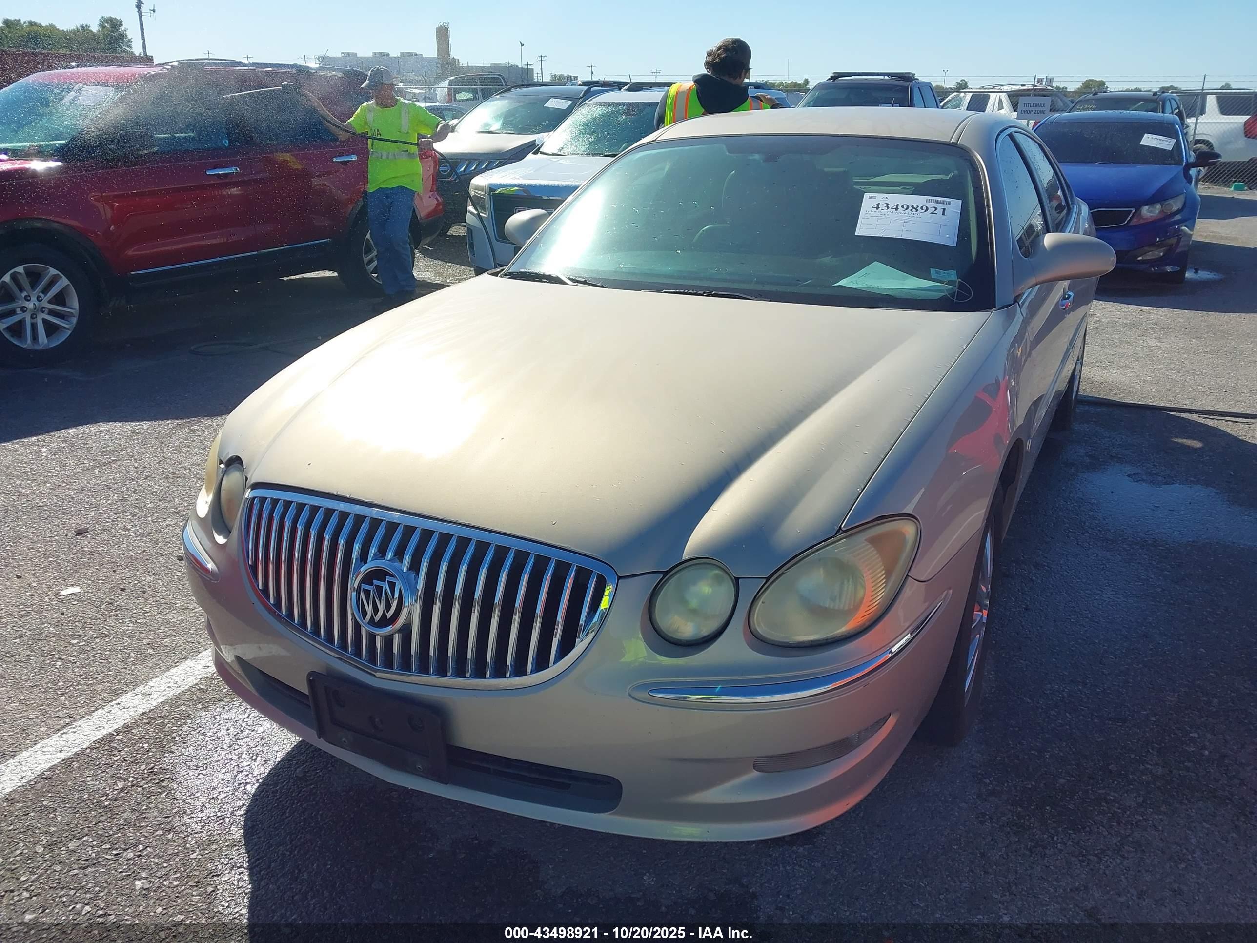 BUICK LACROSSE image 6