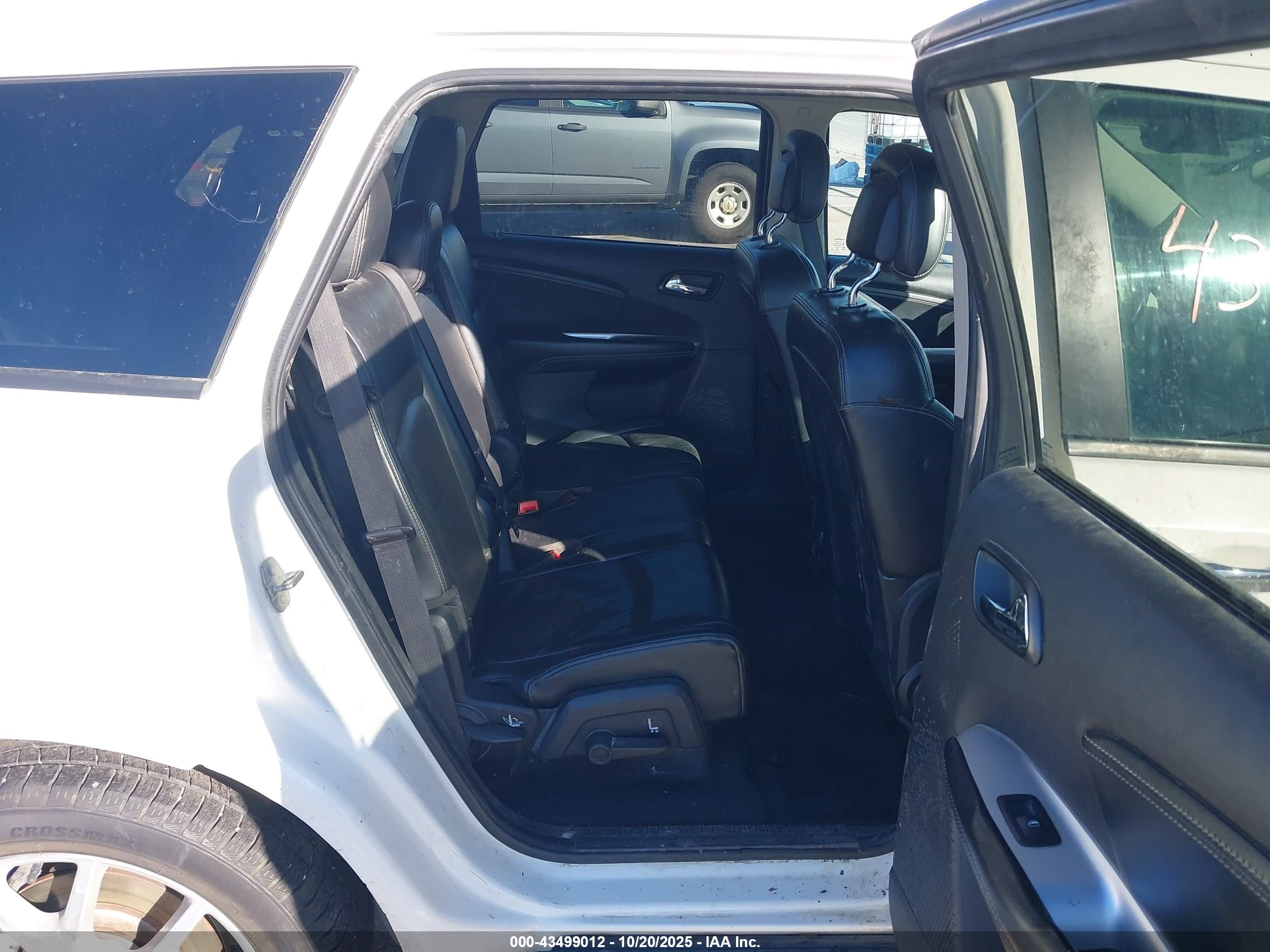 DODGE JOURNEY image 8