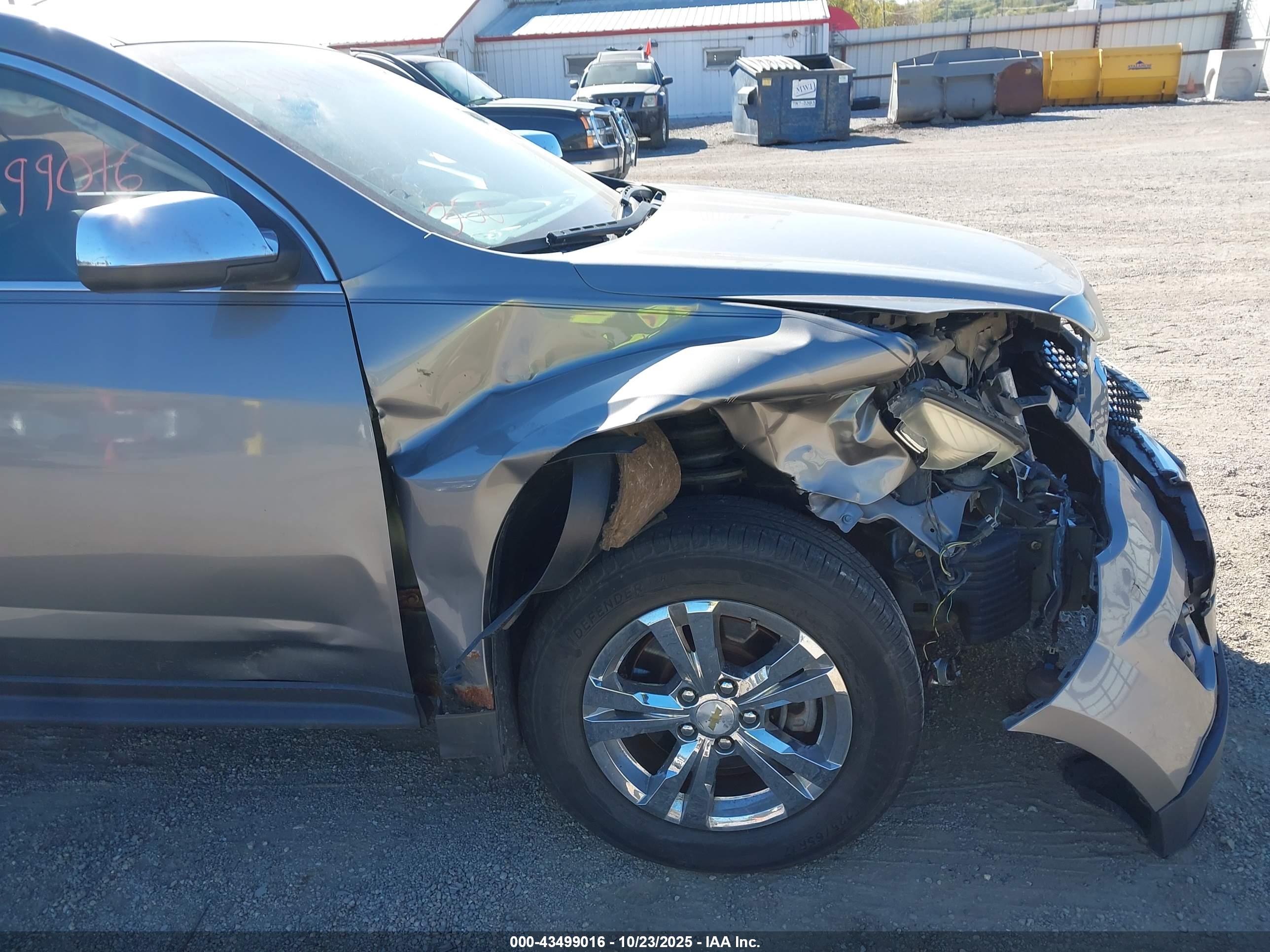 CHEVROLET EQUINOX image 6