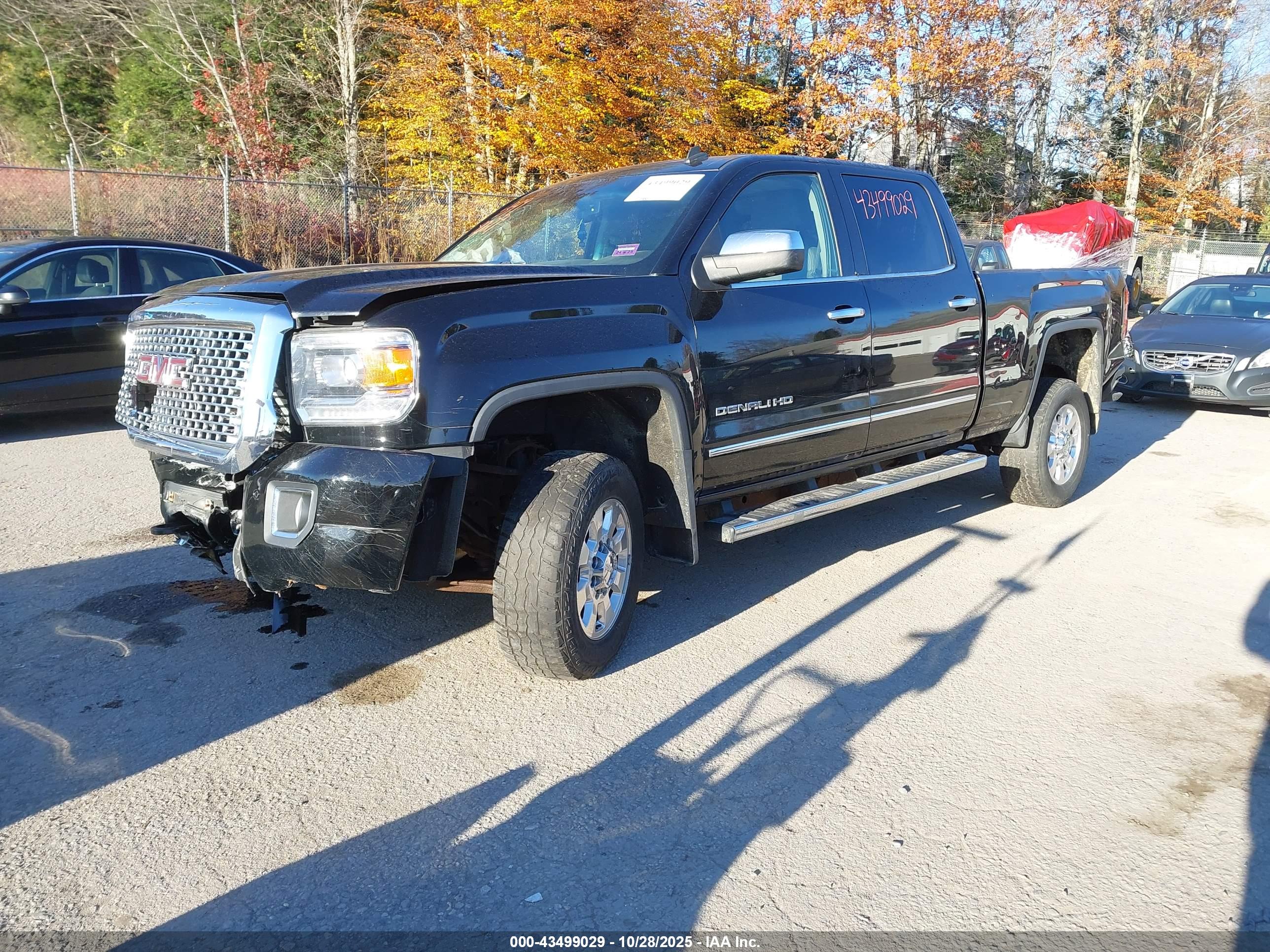 GMC SIERRA image 2