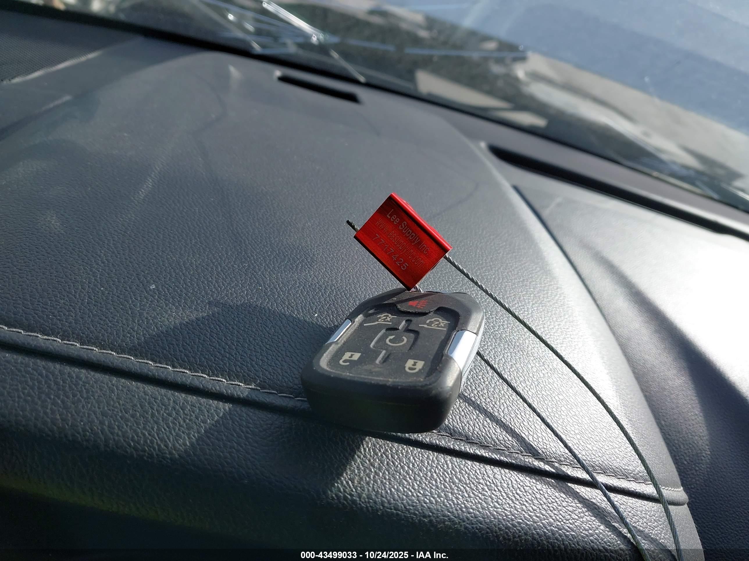 GMC YUKON image 11