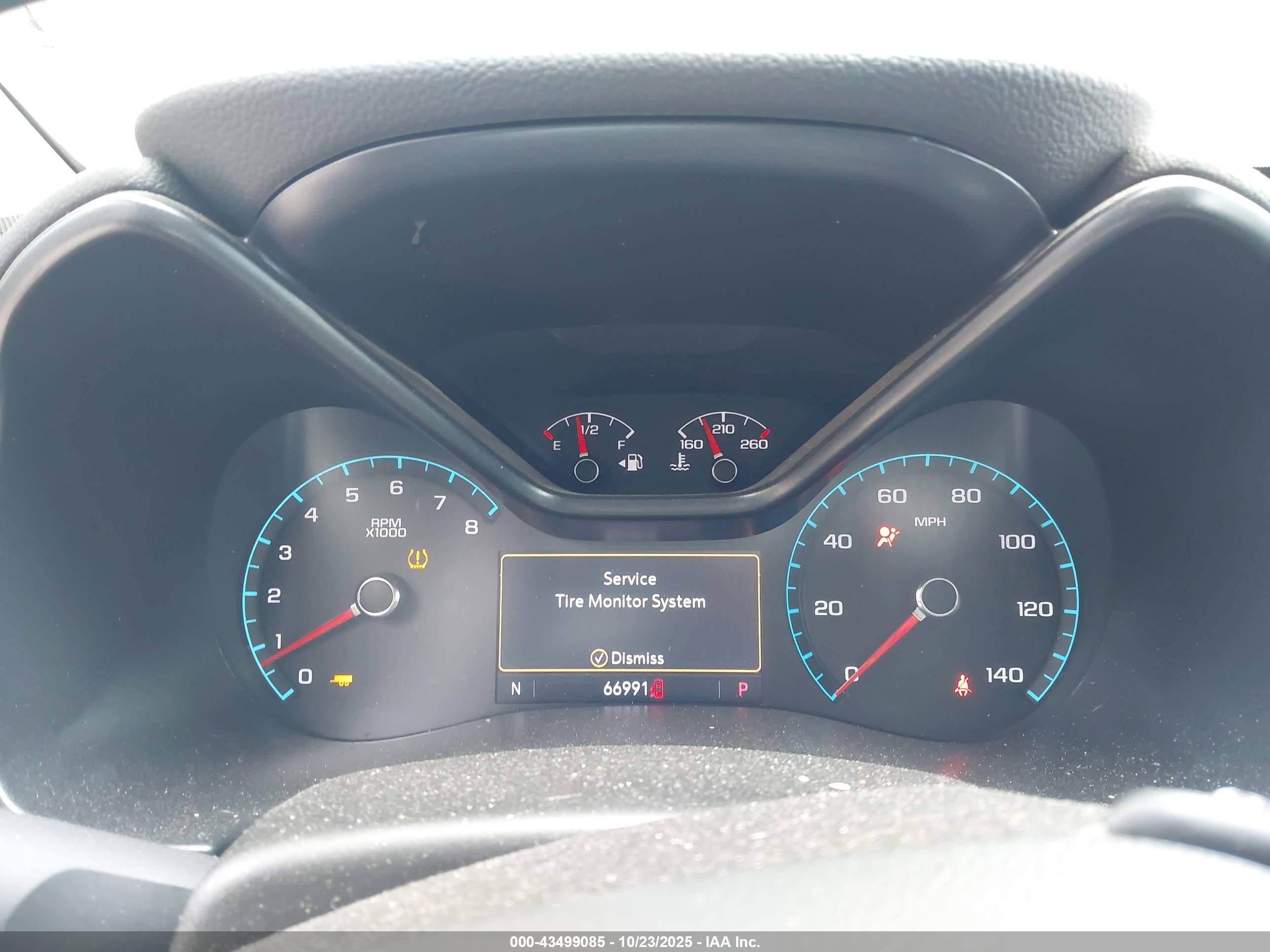 CHEVROLET COLORADO image 7